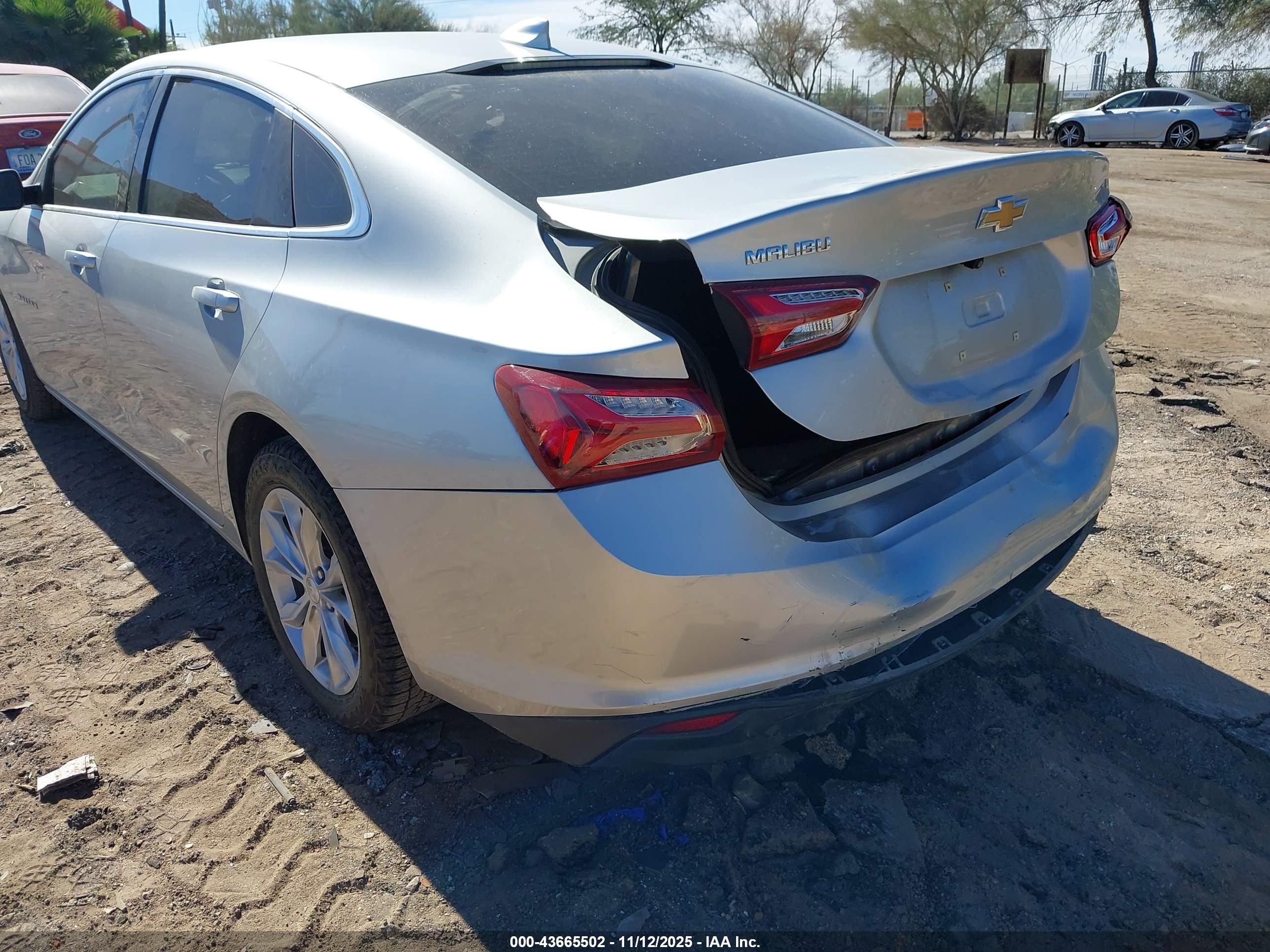 CHEVROLET MALIBU image 6