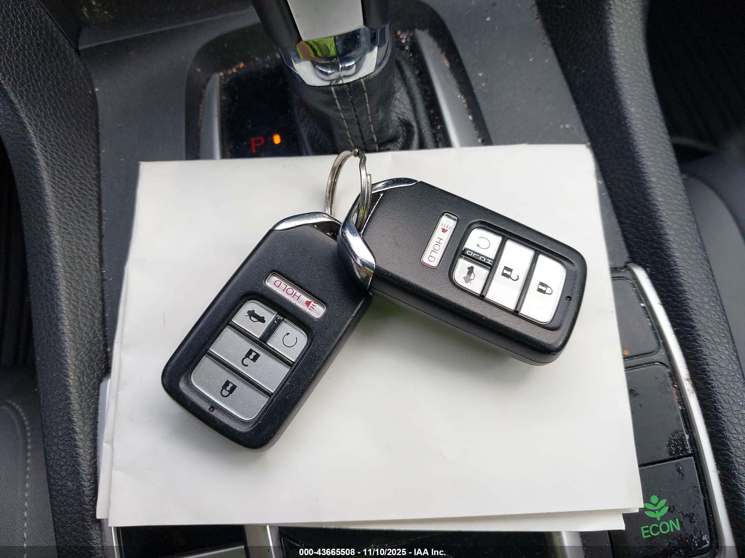 HONDA CIVIC image 11