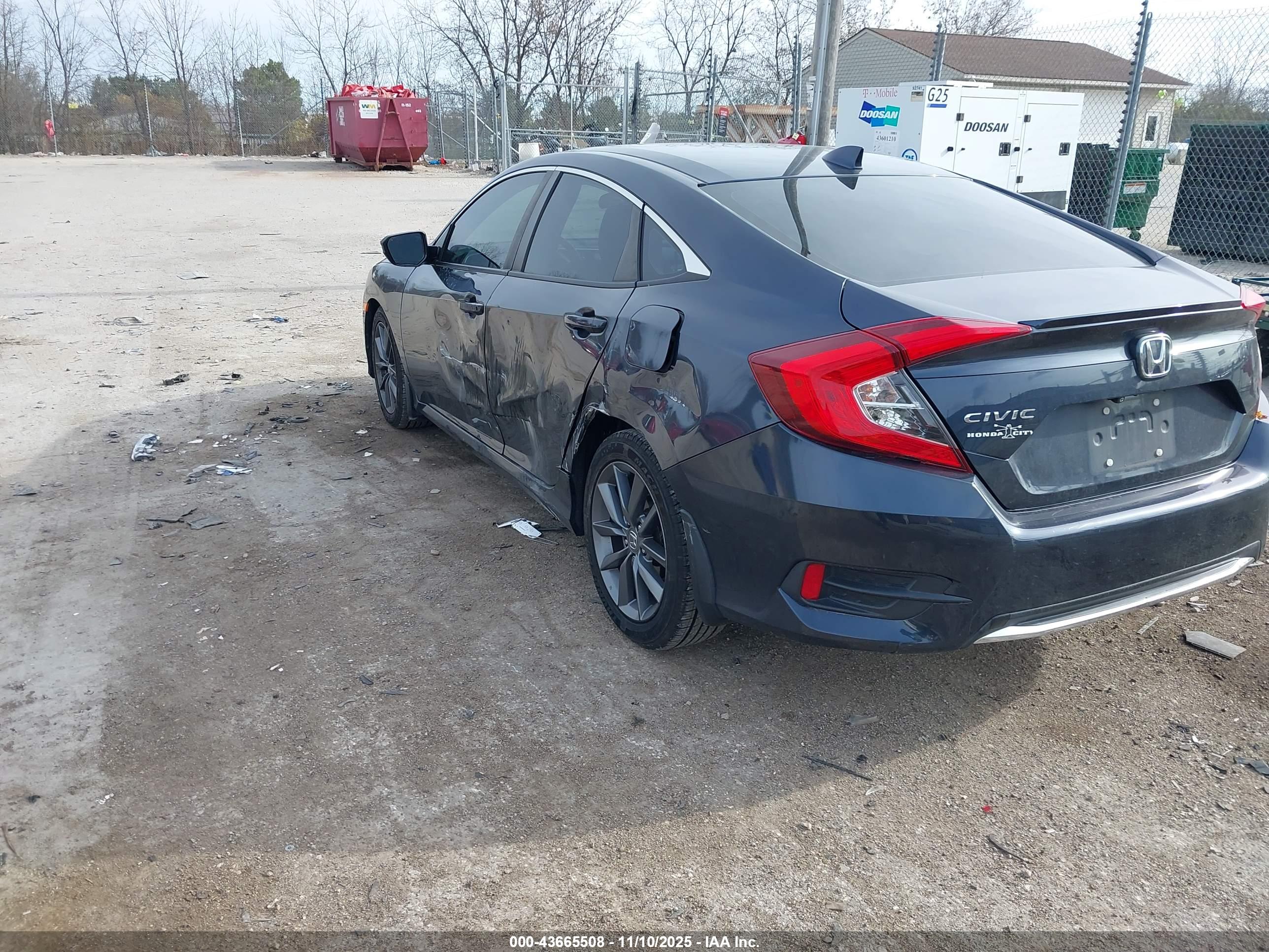 HONDA CIVIC image 3