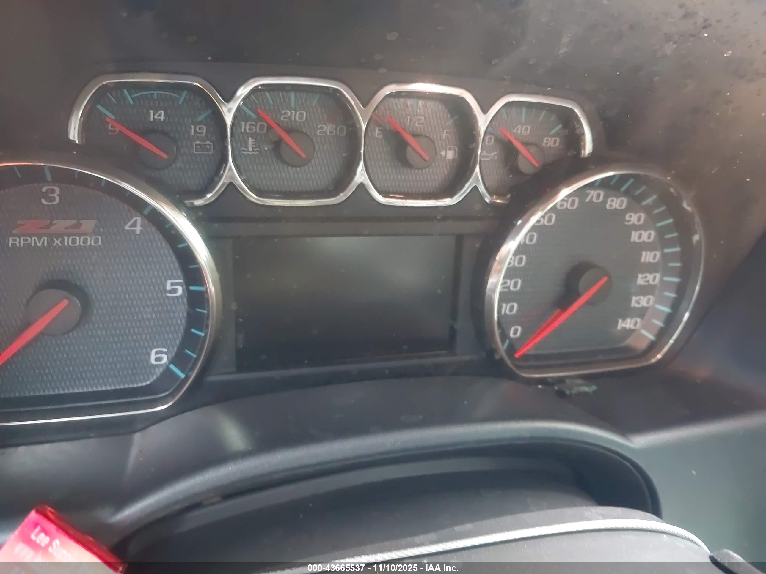 CHEVROLET SILVERADO image 7