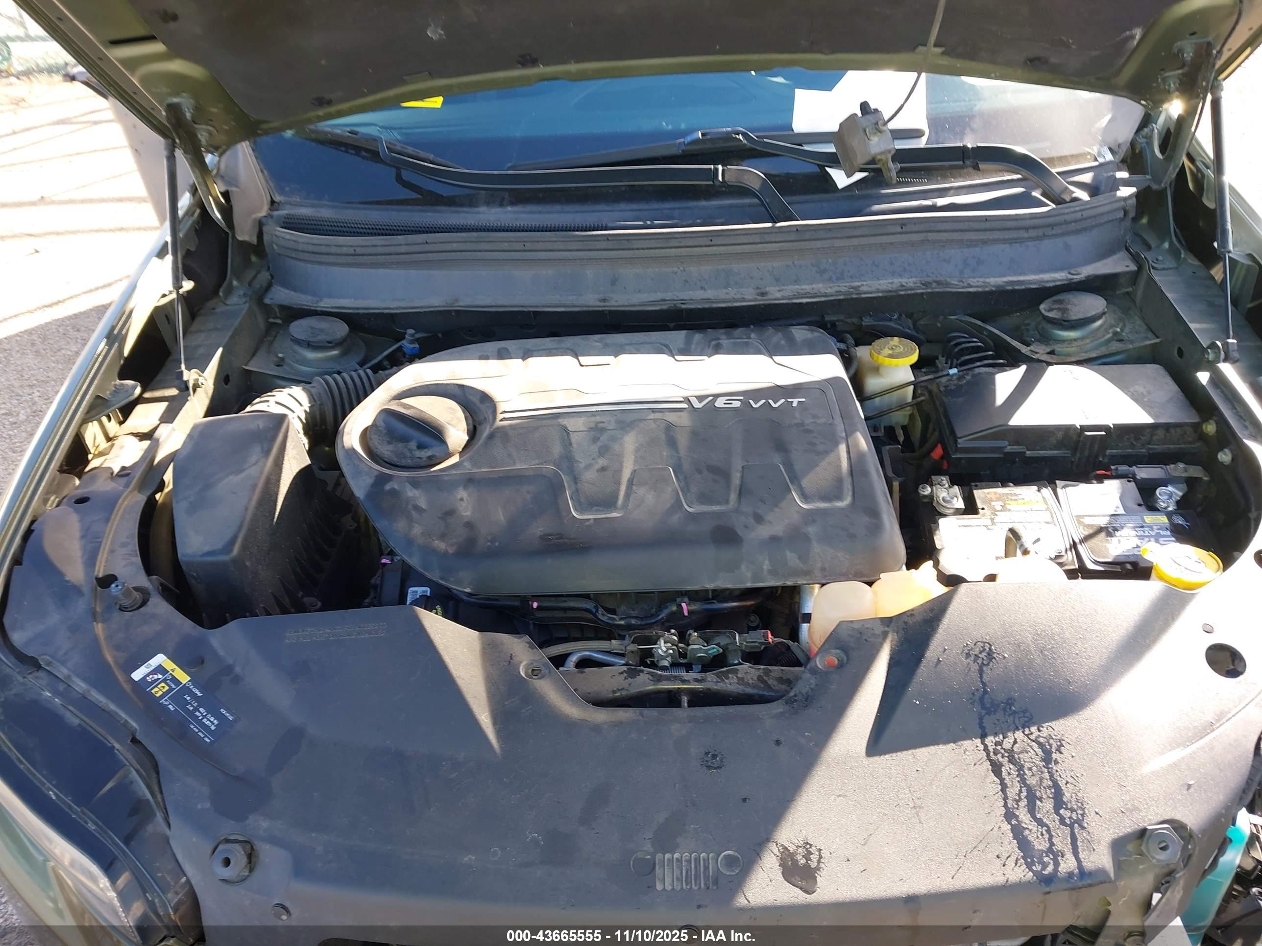 JEEP CHEROKEE image 10