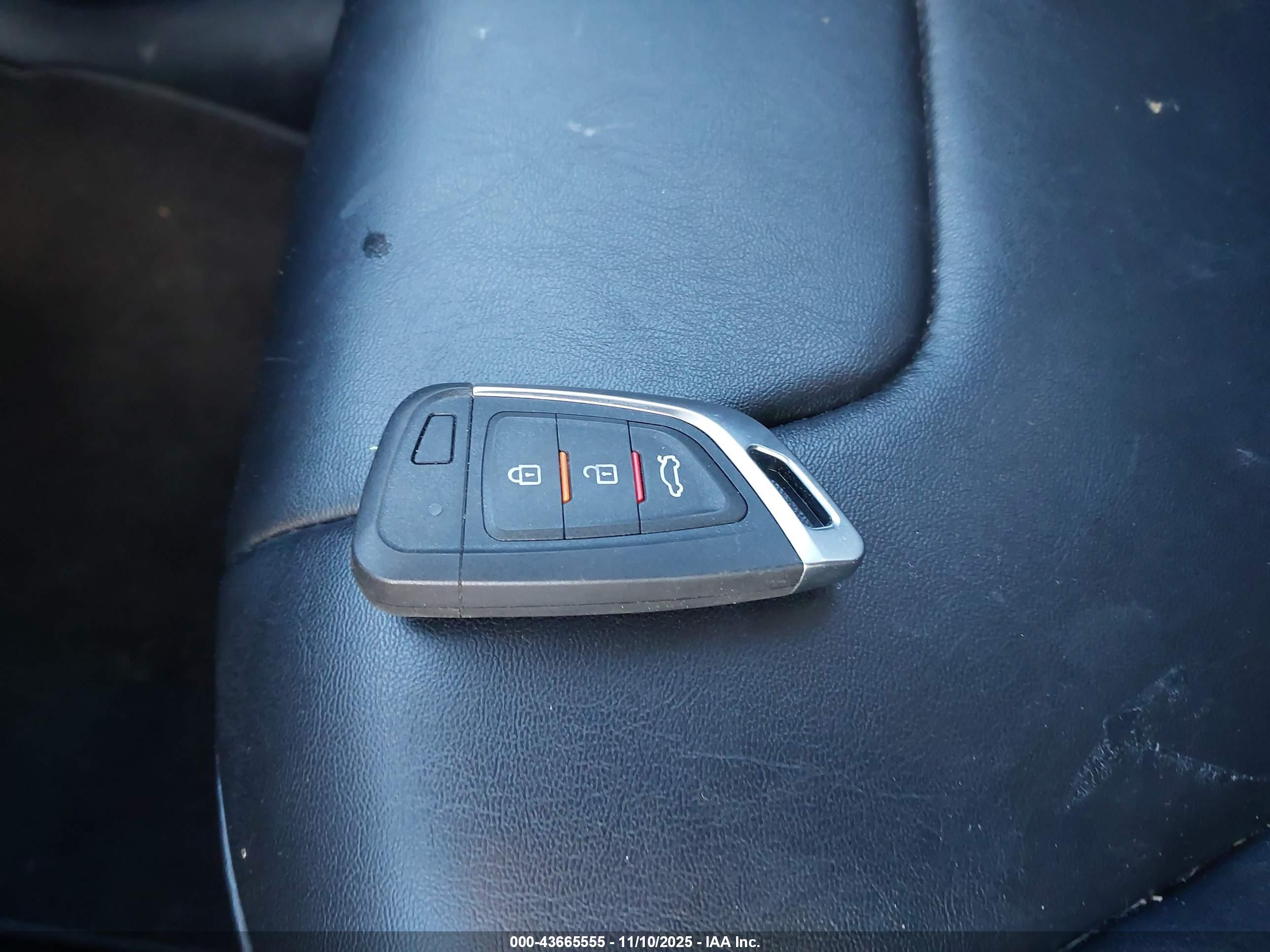 JEEP CHEROKEE image 11