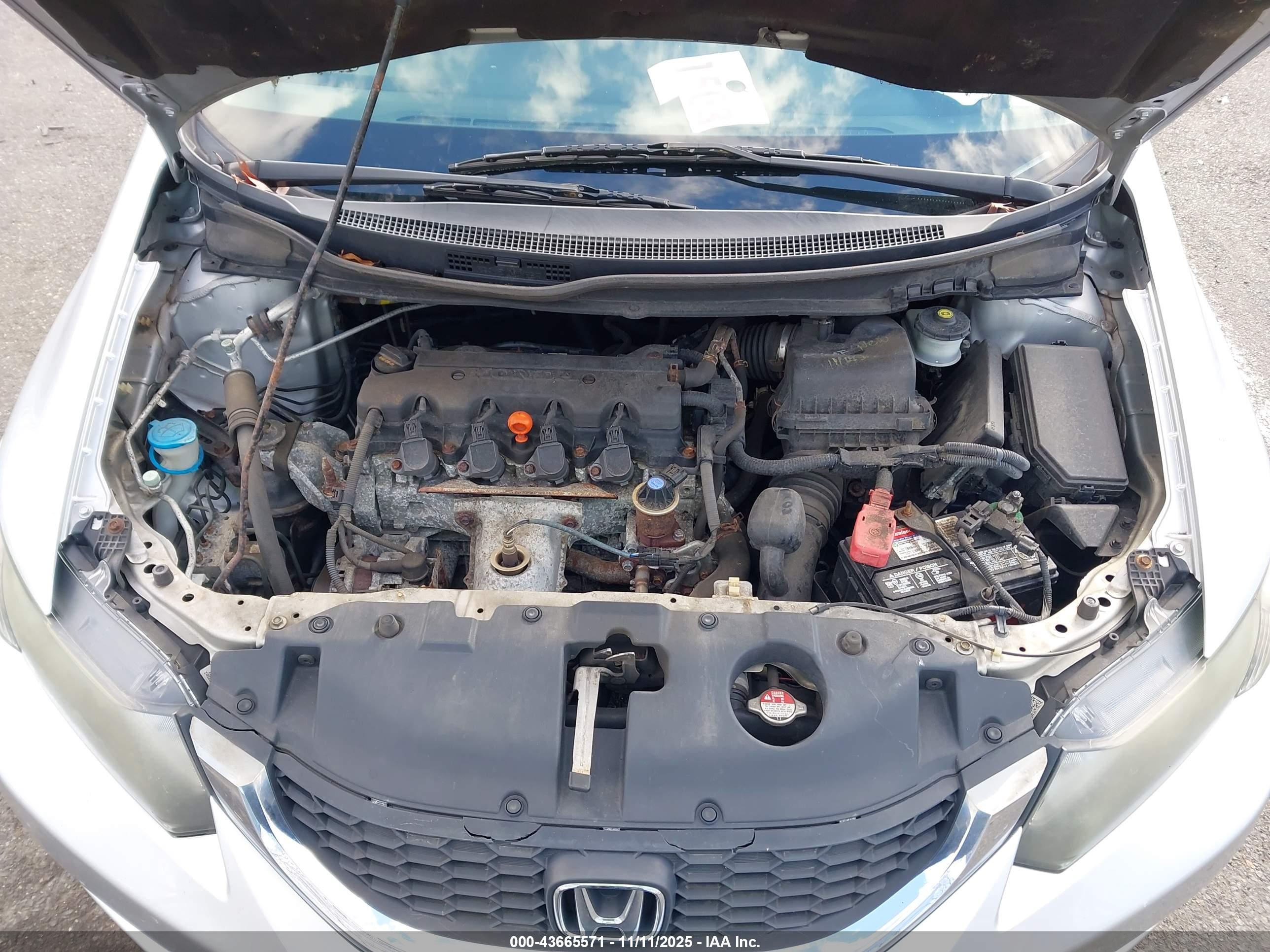 HONDA CIVIC image 10