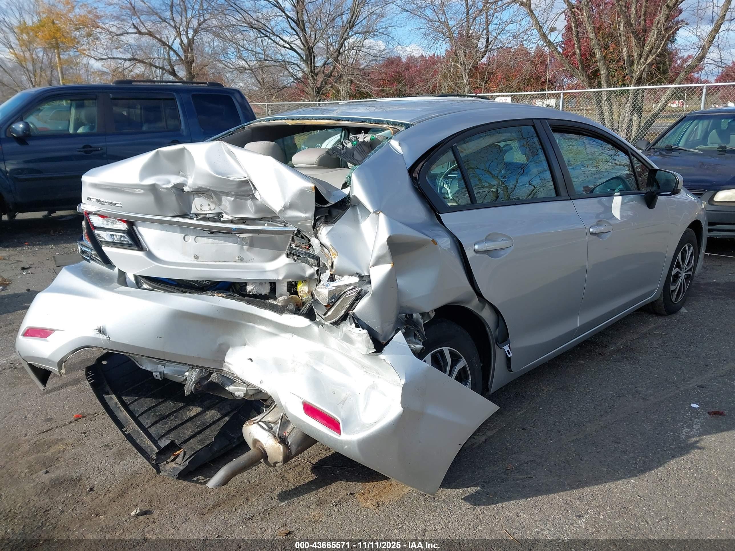 HONDA CIVIC image 6