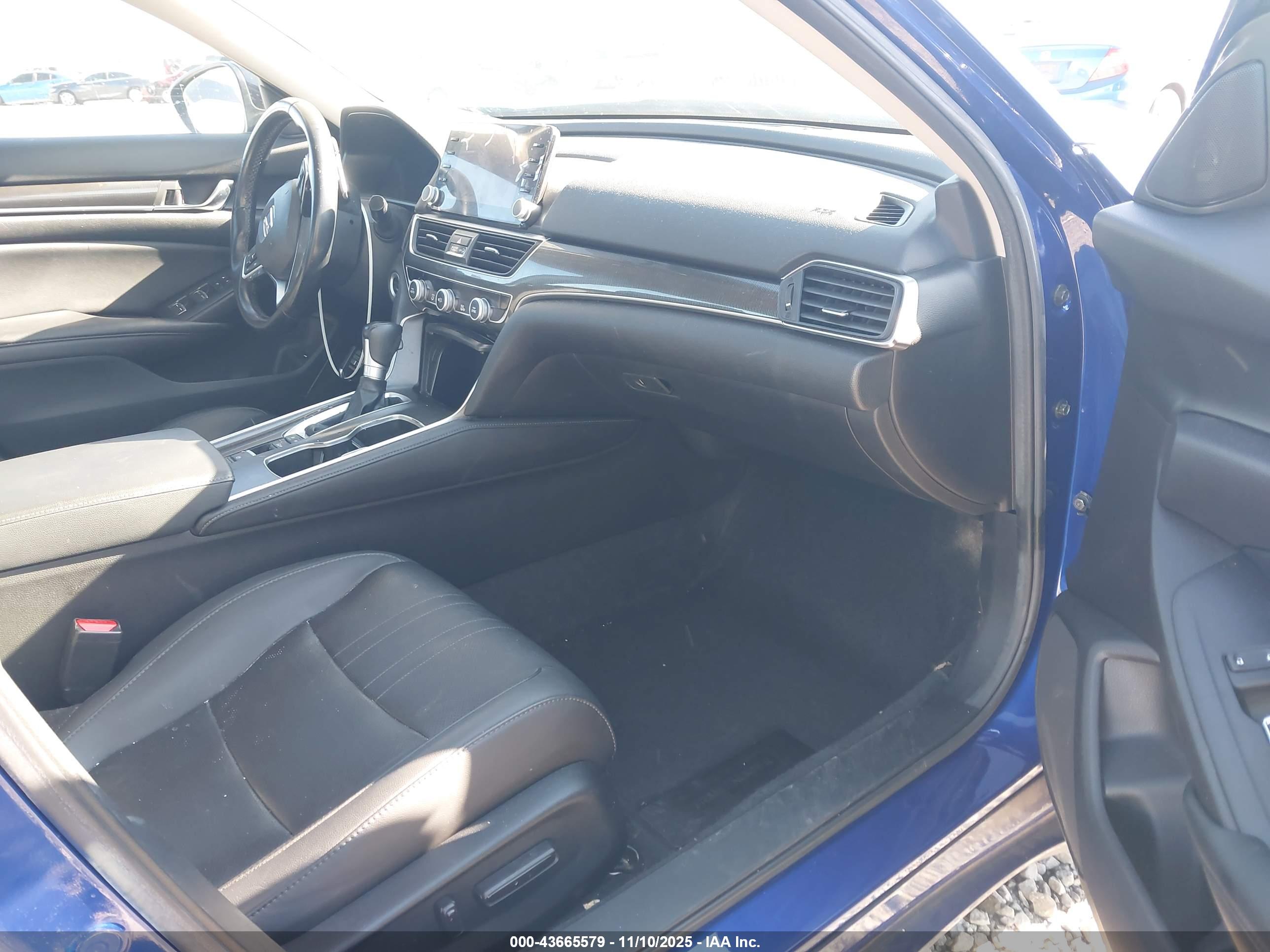 HONDA ACCORD image 5