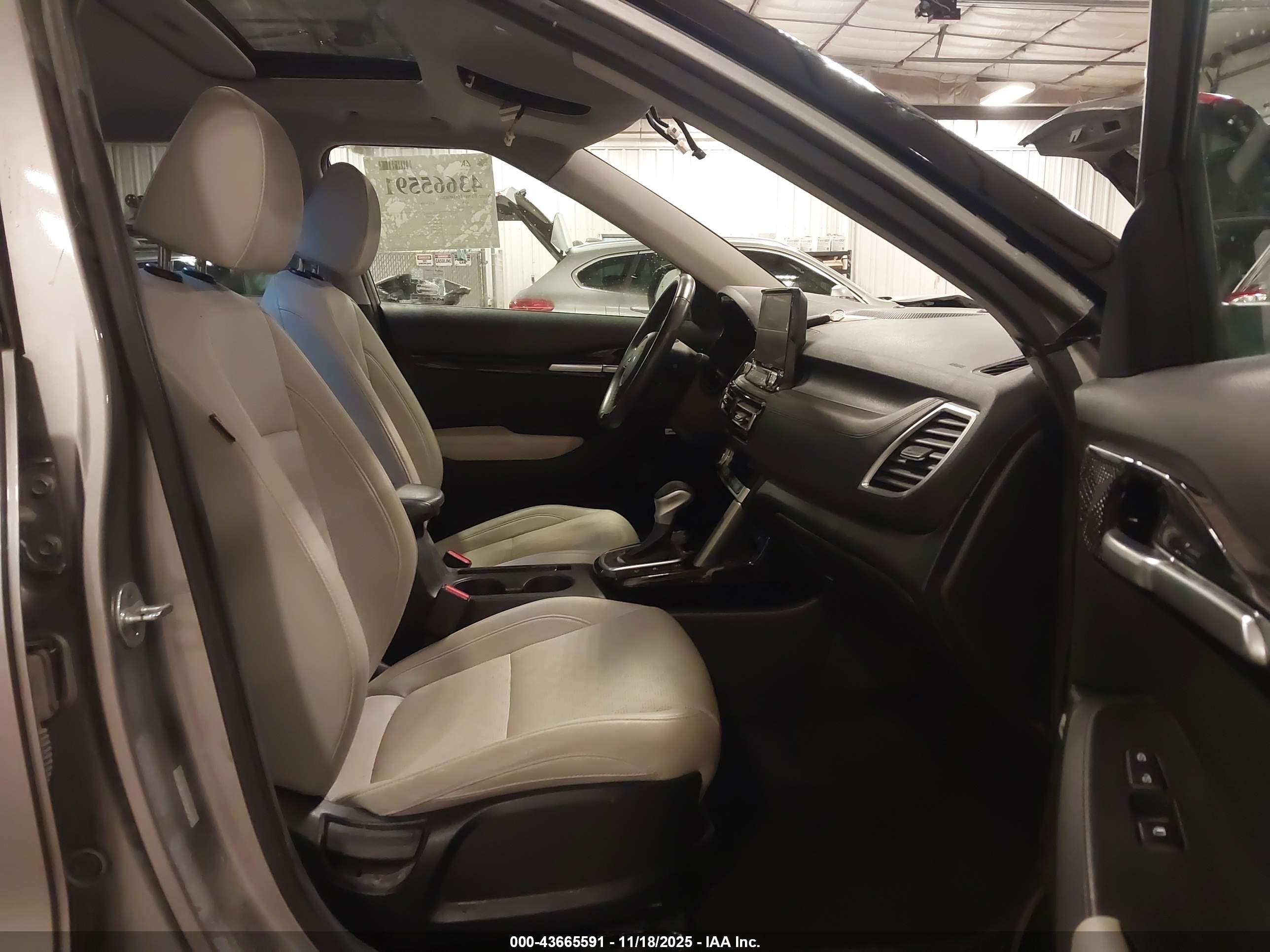 KIA SELTOS image 5