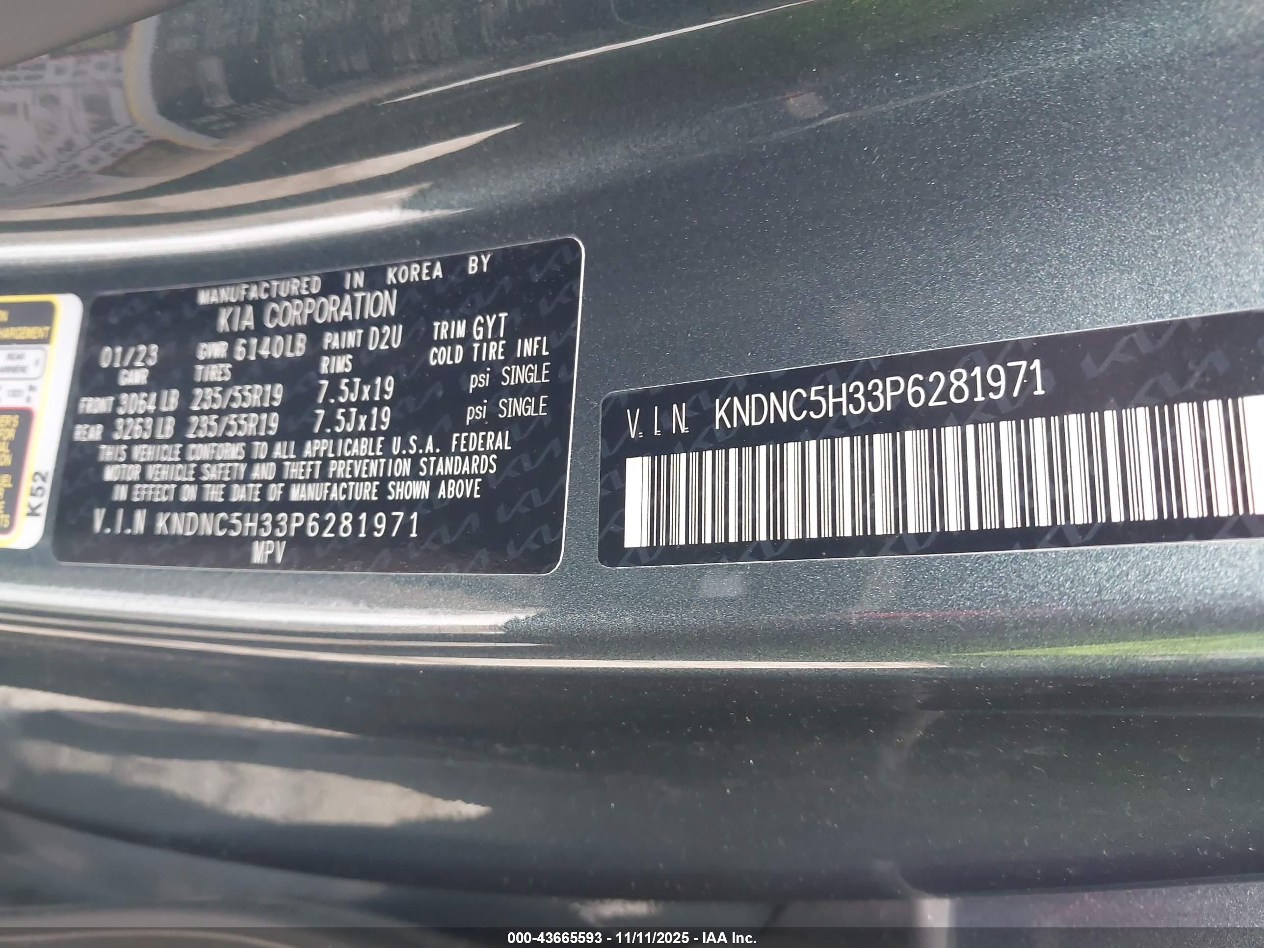 KIA CARNIVAL image 9