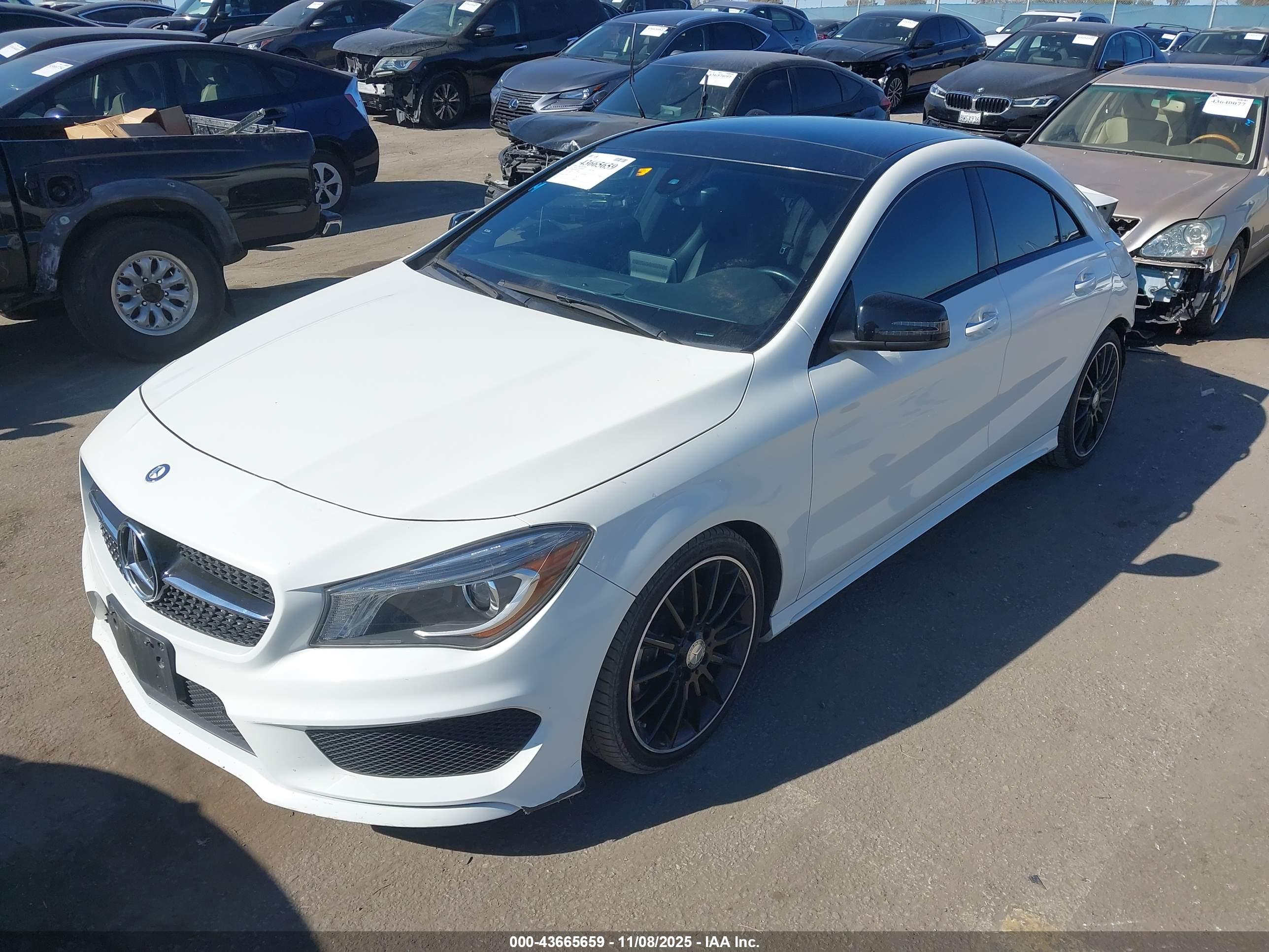 MERCEDES-BENZ CLA image 2