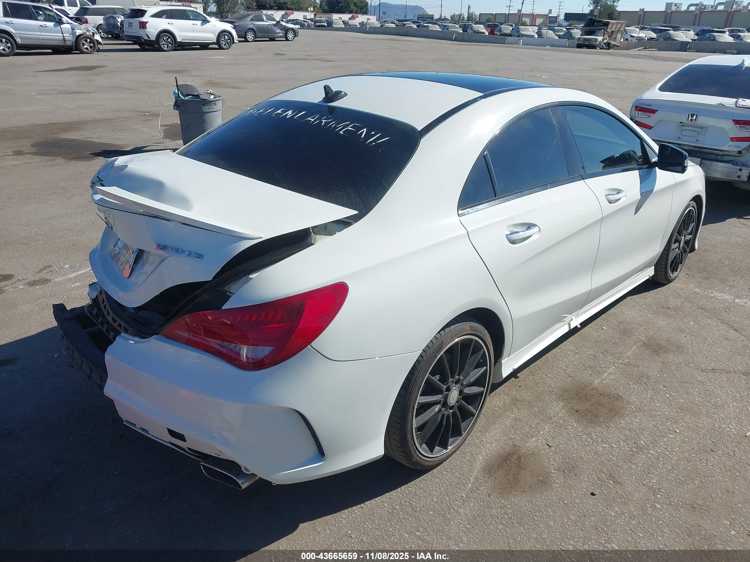 MERCEDES-BENZ CLA image 4