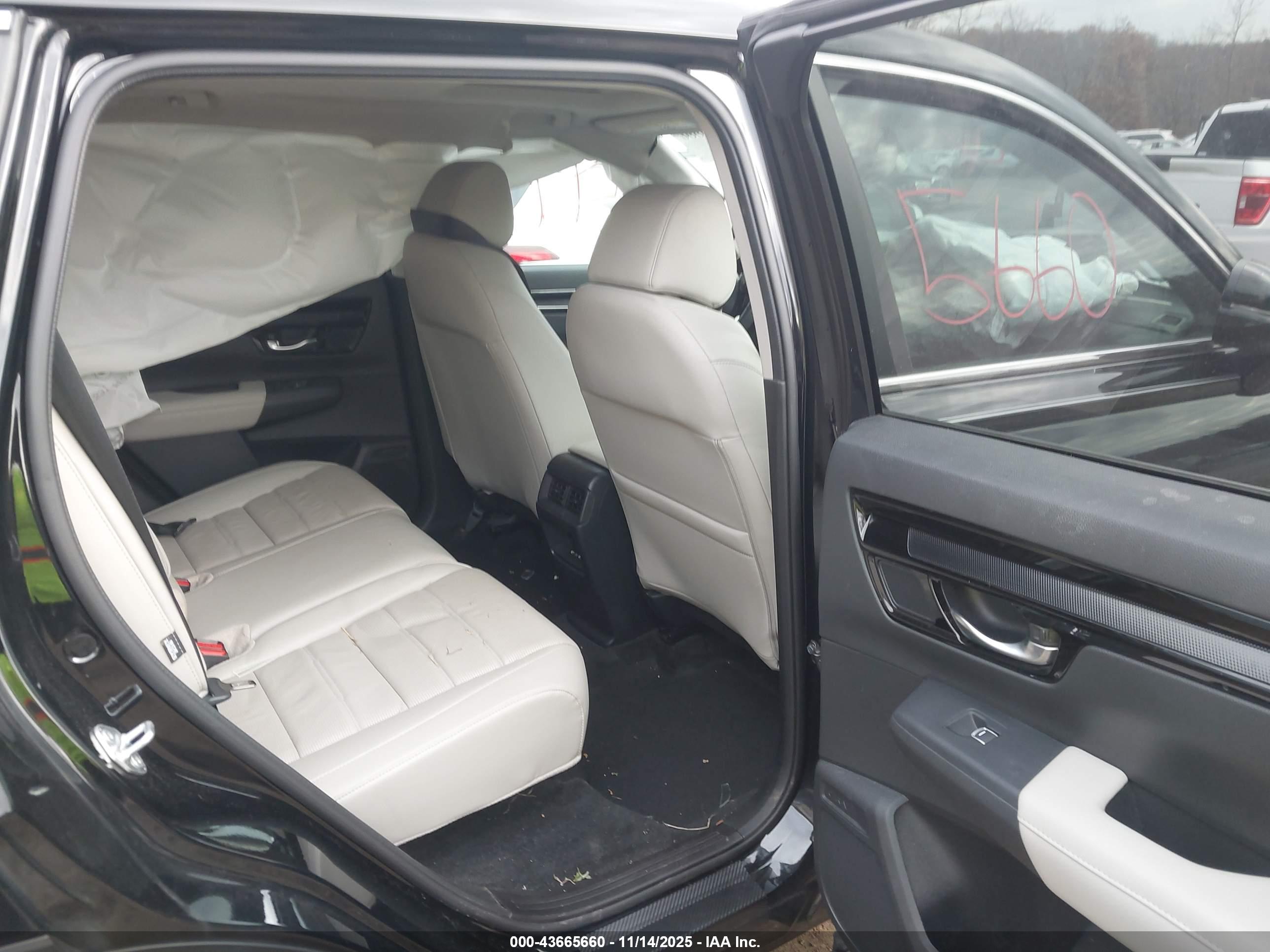 HONDA CR-V image 8
