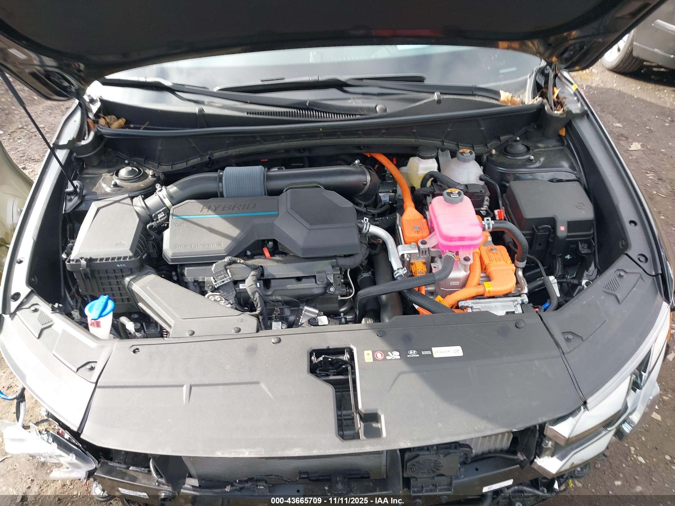 HYUNDAI TUCSON image 10