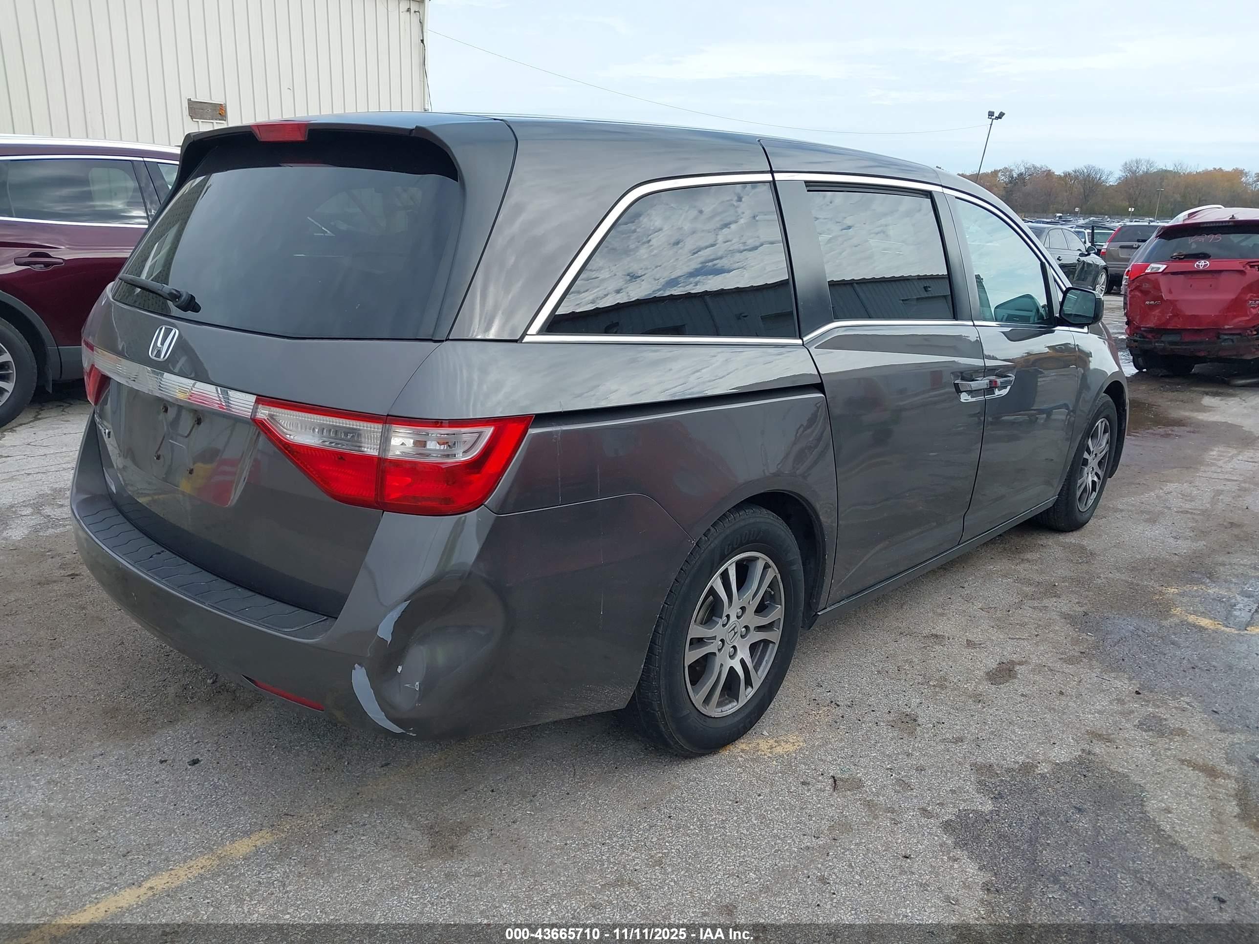 HONDA ODYSSEY image 4