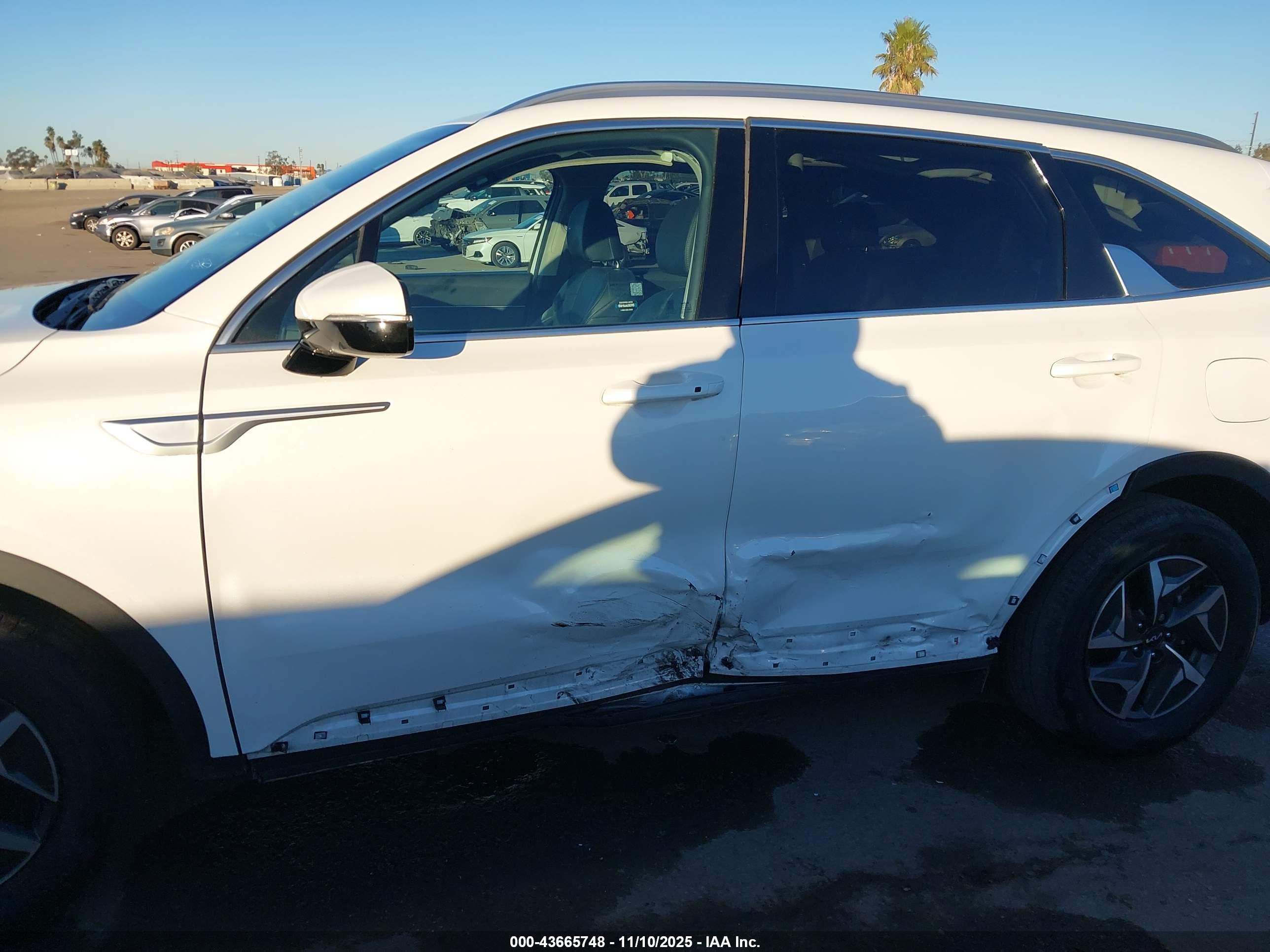 KIA SORENTO image 6