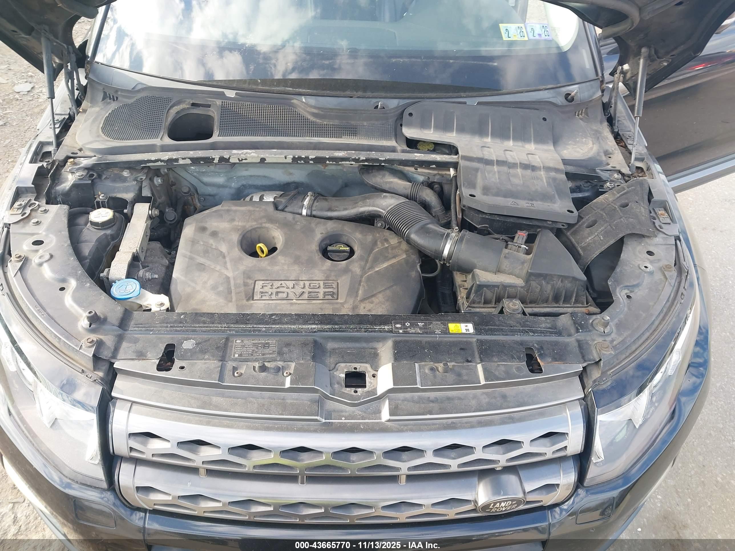LAND ROVER image 10