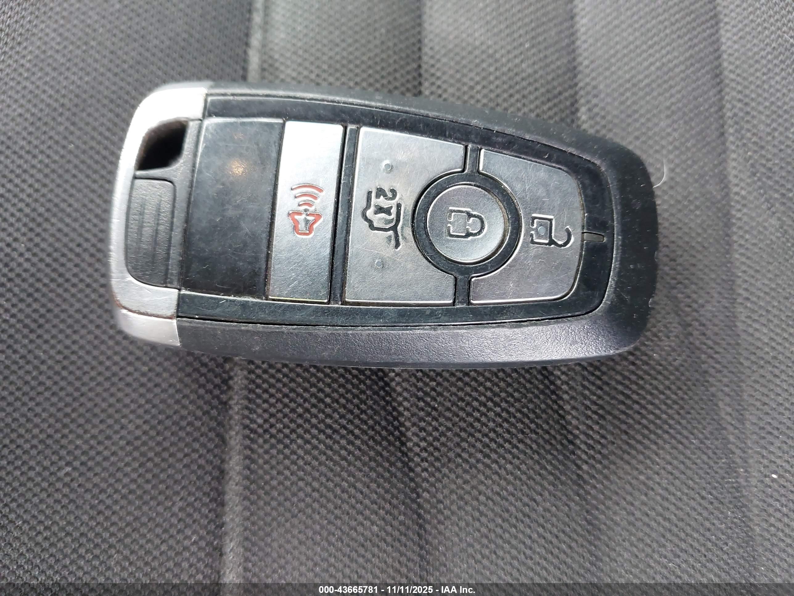 FORD EXPLORER image 11