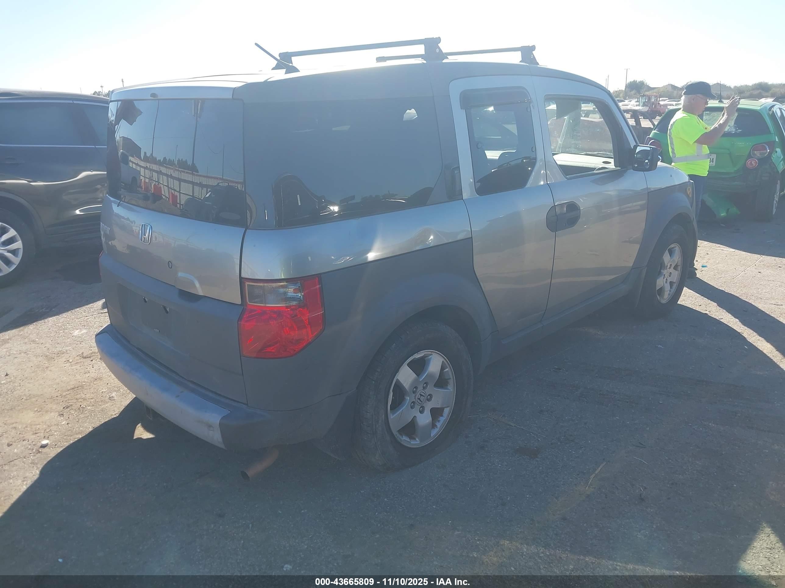HONDA ELEMENT image 4