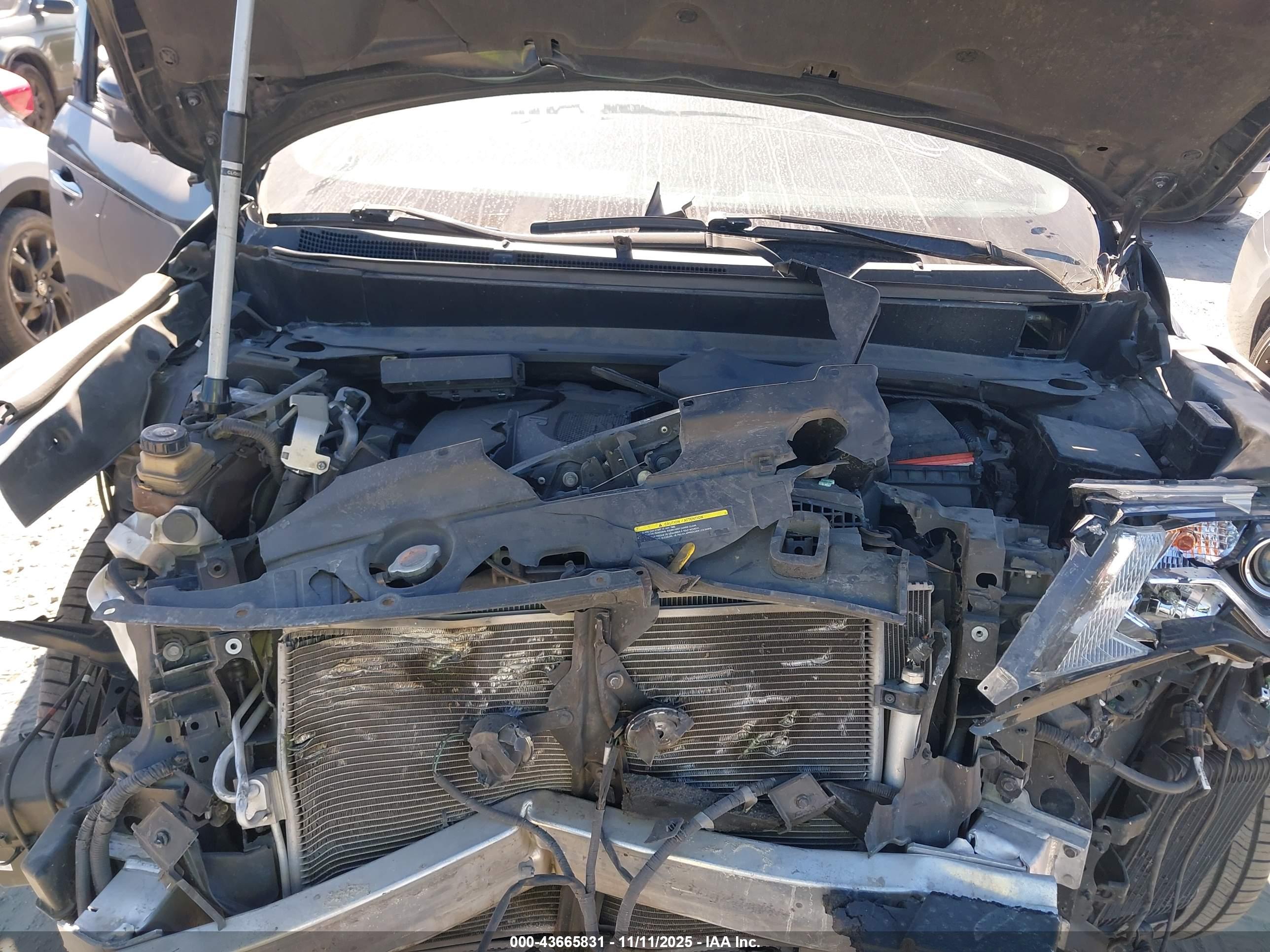NISSAN PATHFINDER image 10