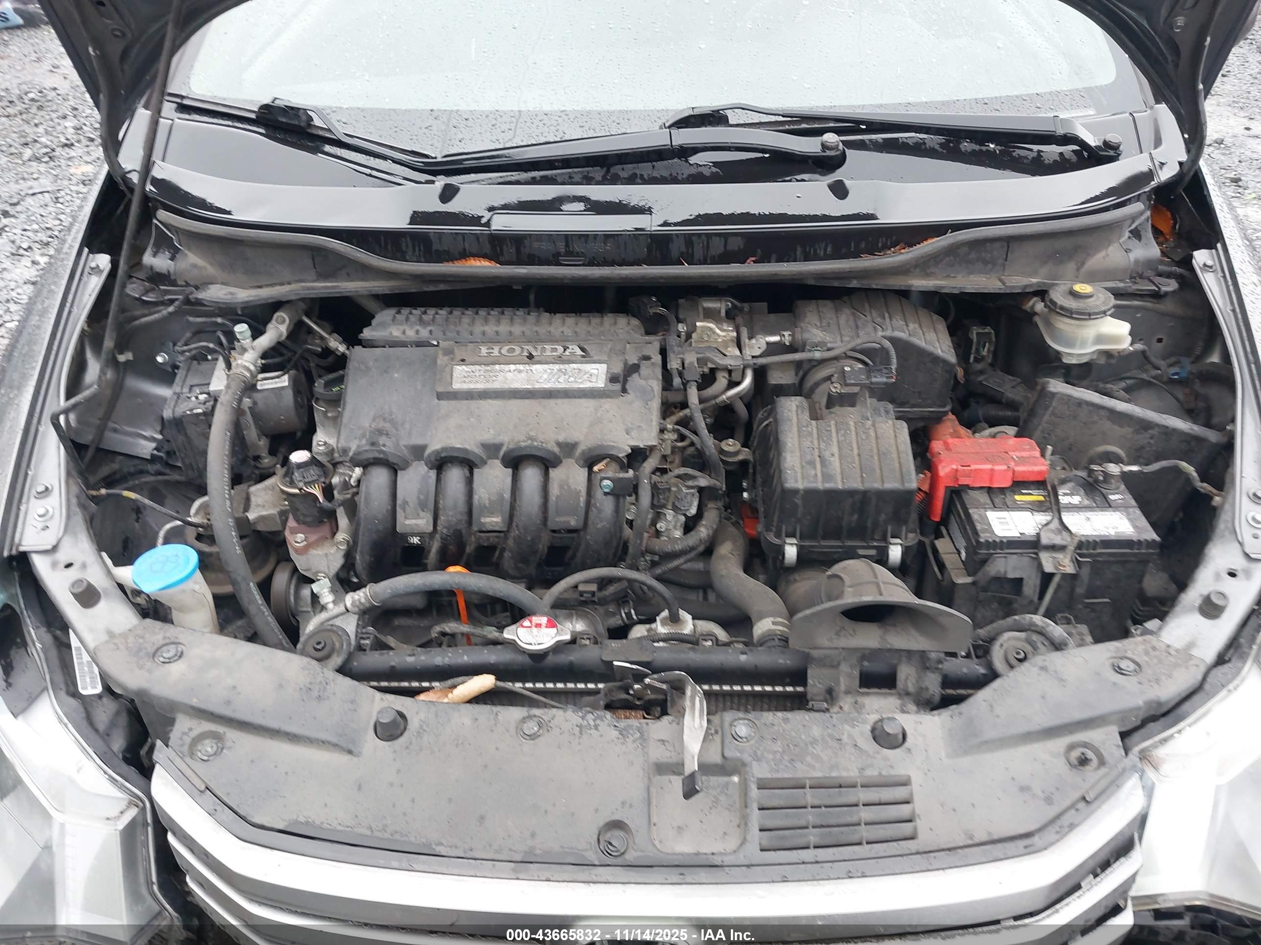 HONDA INSIGHT image 10