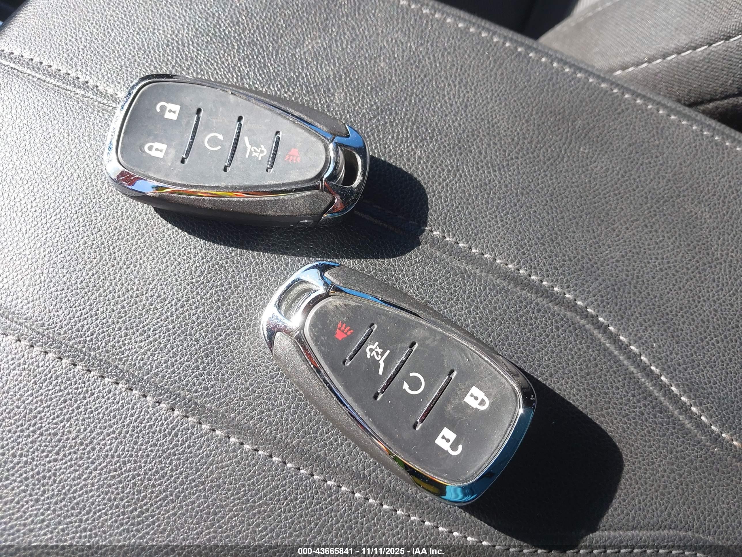 CHEVROLET TRAVERSE image 11