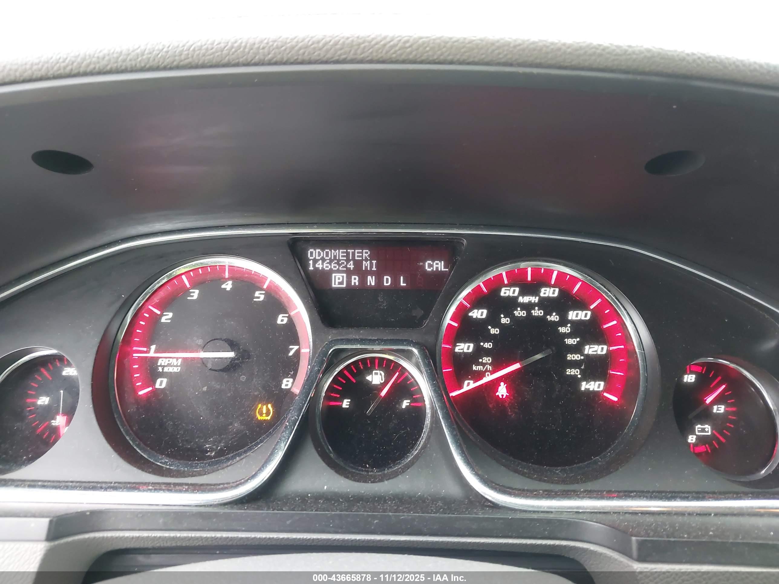 GMC ACADIA image 7