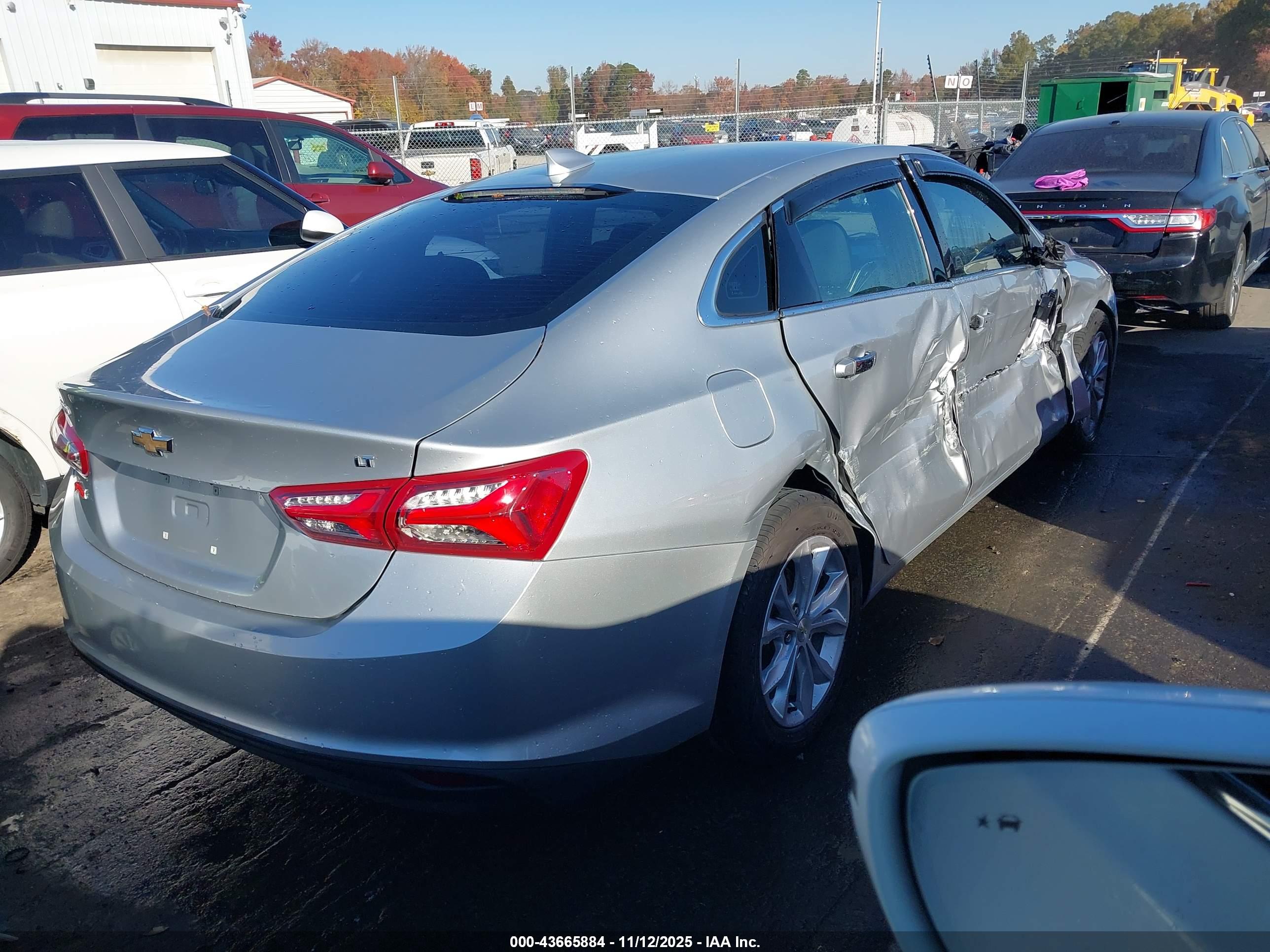 CHEVROLET MALIBU image 4
