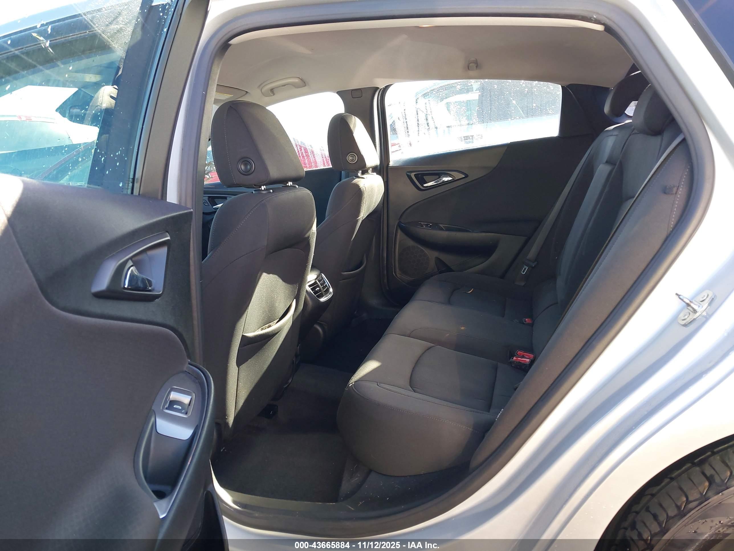 CHEVROLET MALIBU image 8