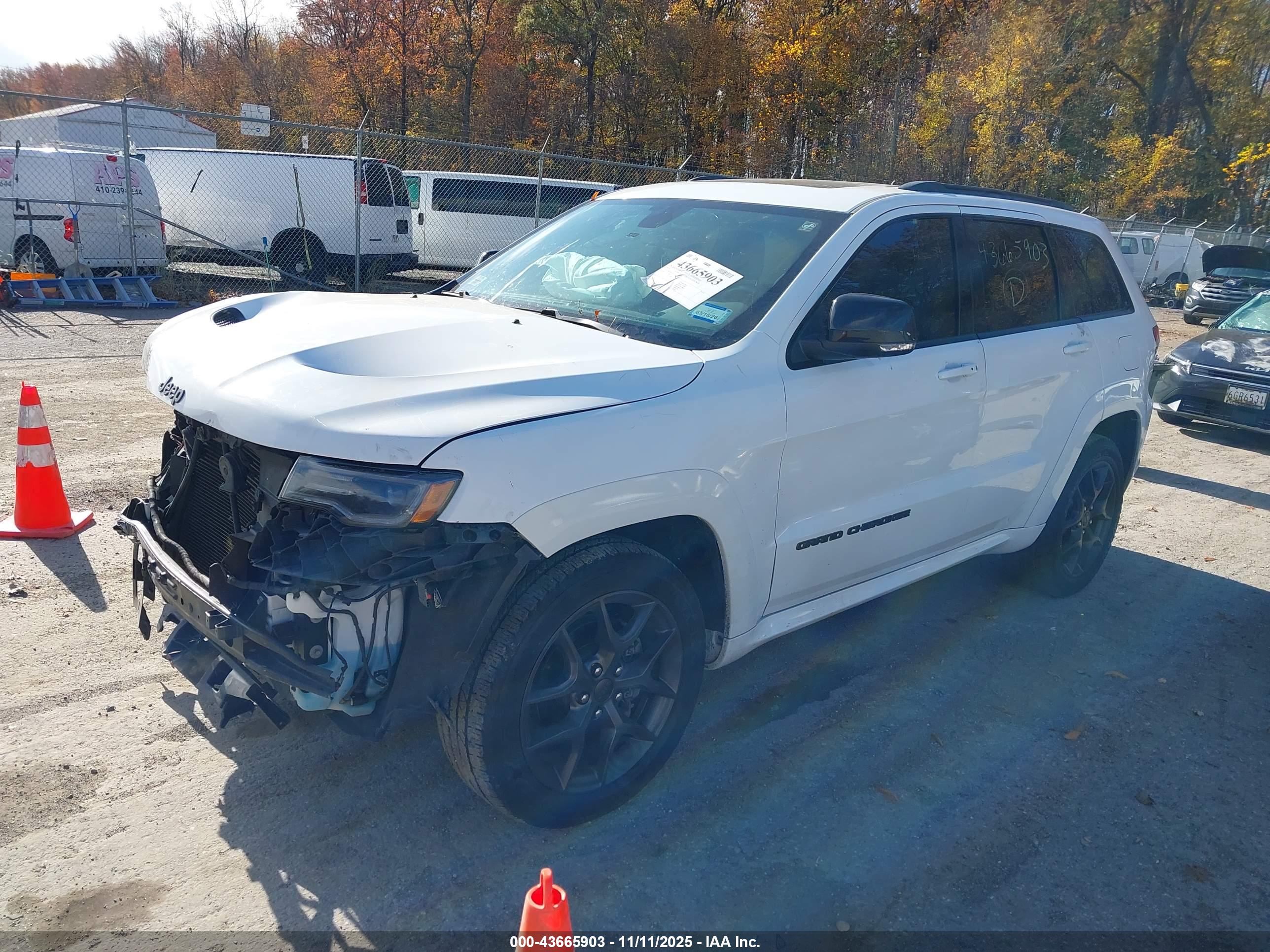 JEEP GRAND image 2