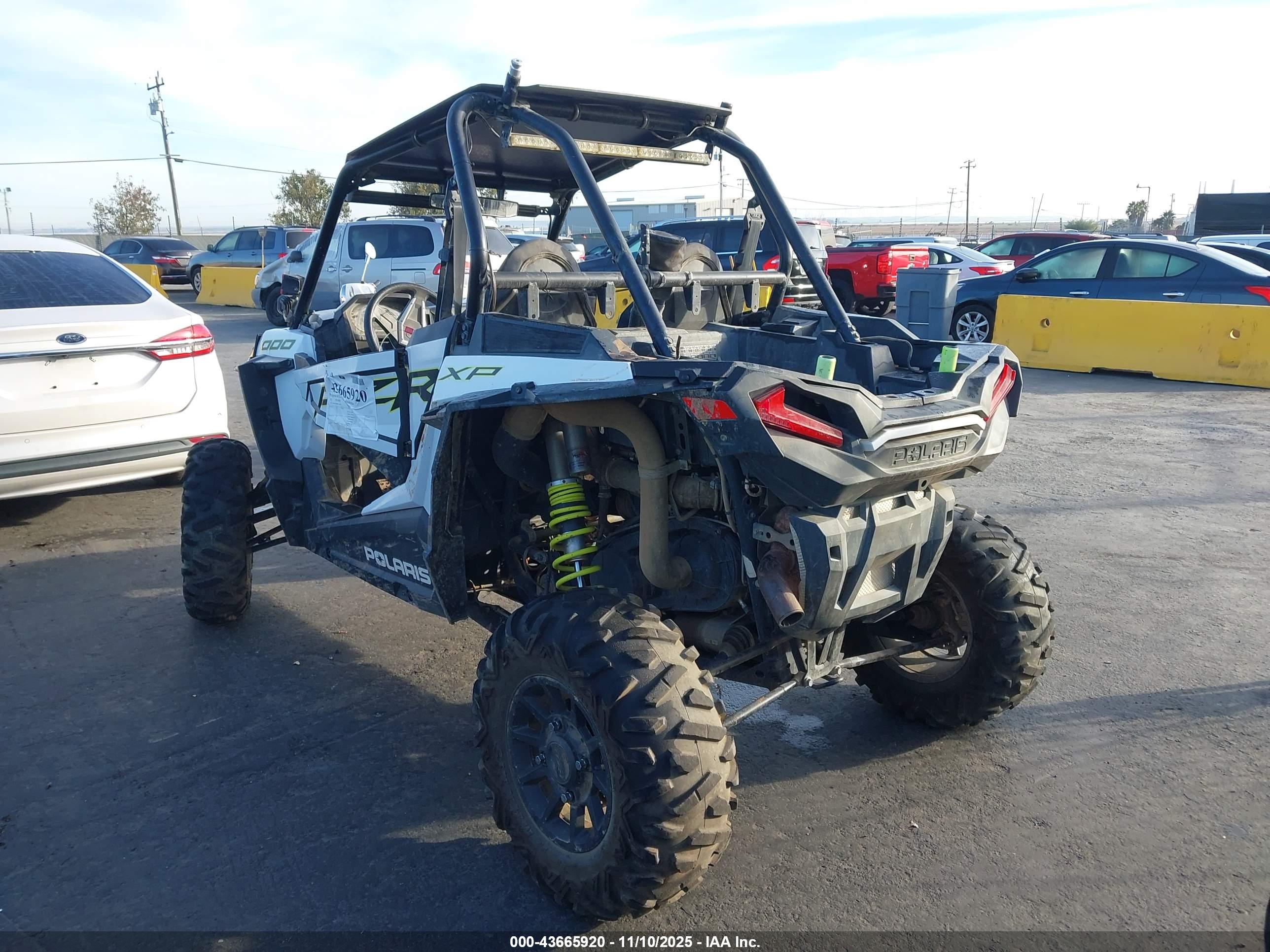 POLARIS RZR image 3