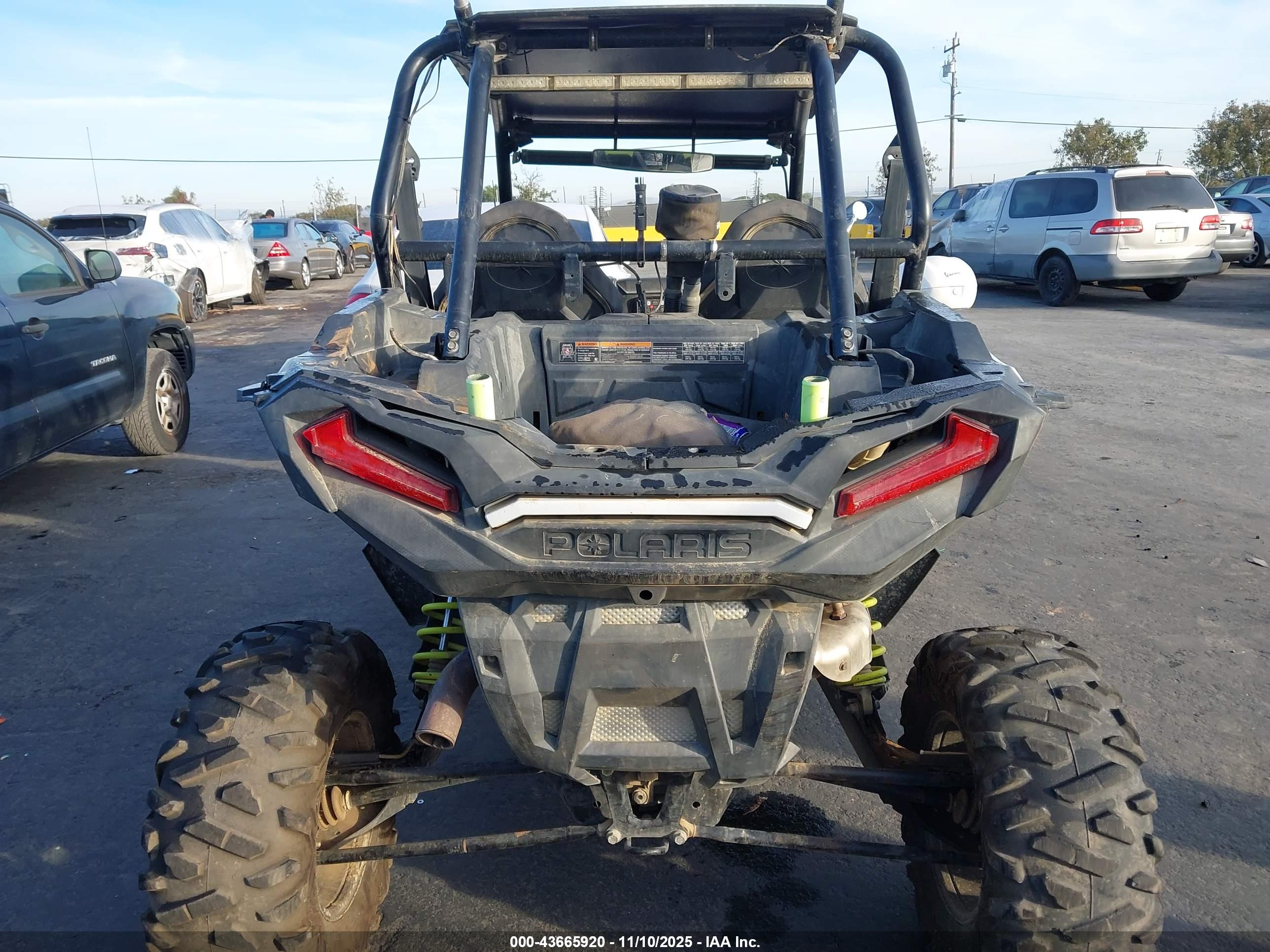 POLARIS RZR image 6