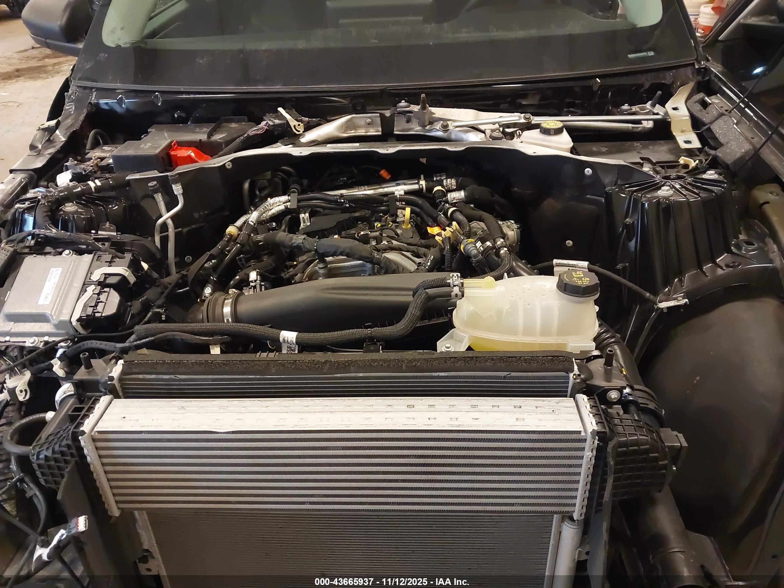 FORD EXPLORER image 10