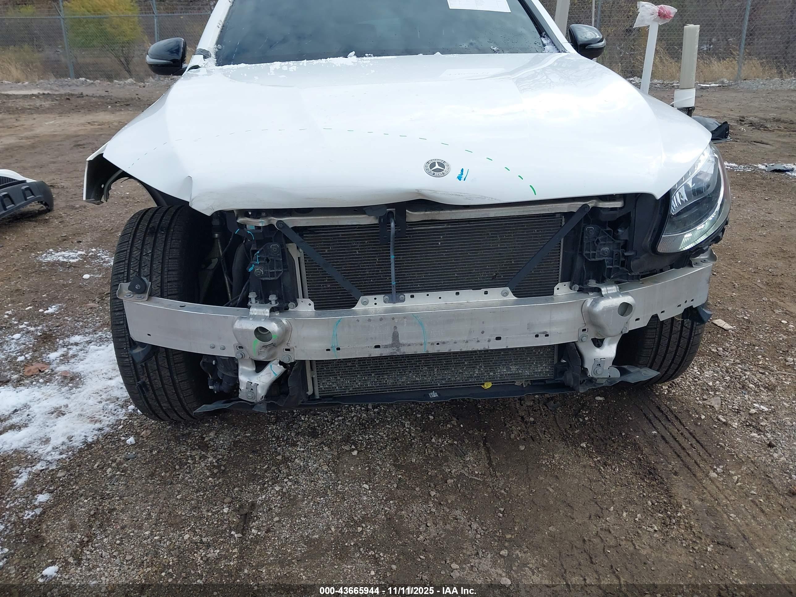 MERCEDES-BENZ GLC image 6