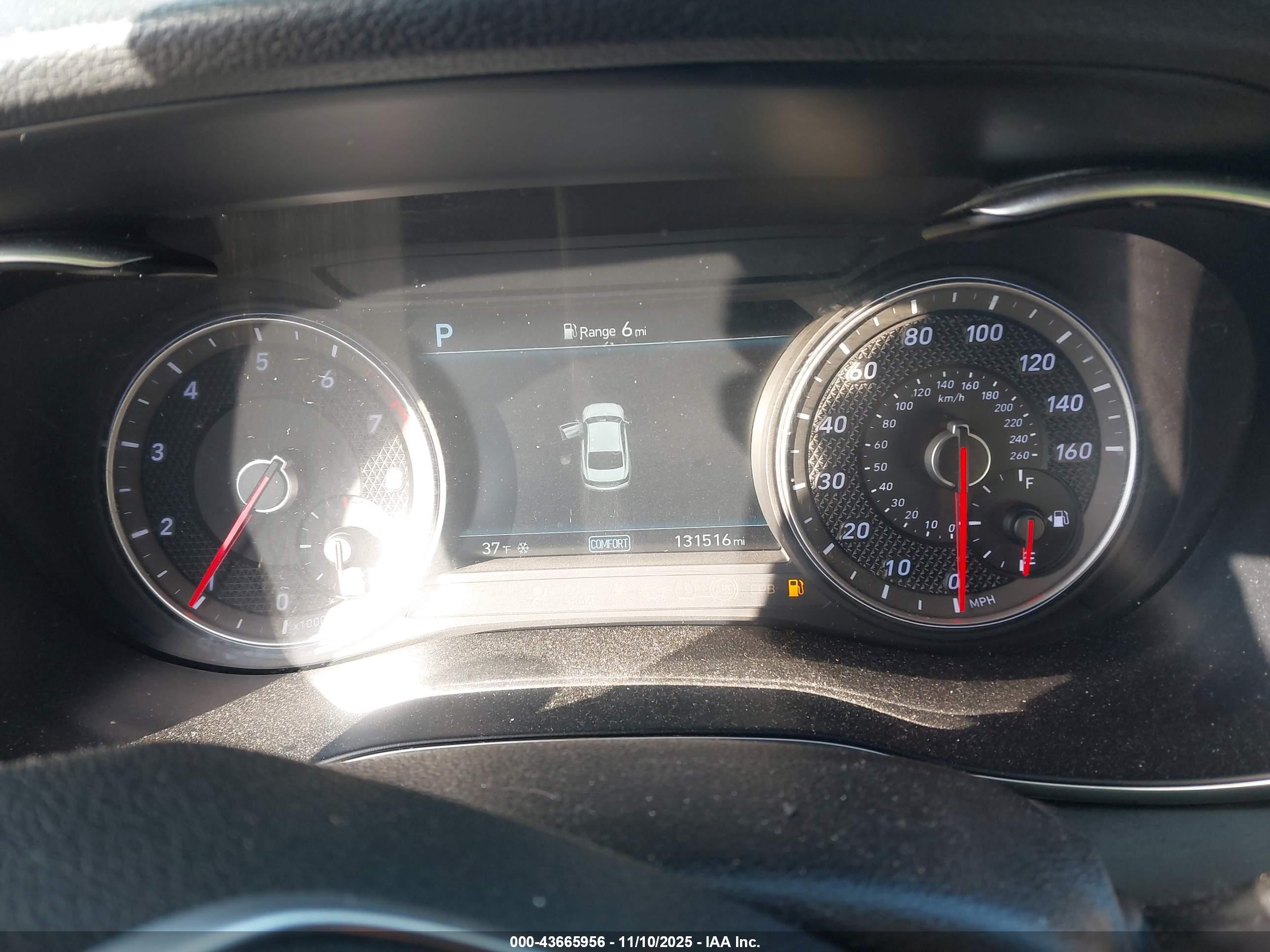 GENESIS G70 image 7