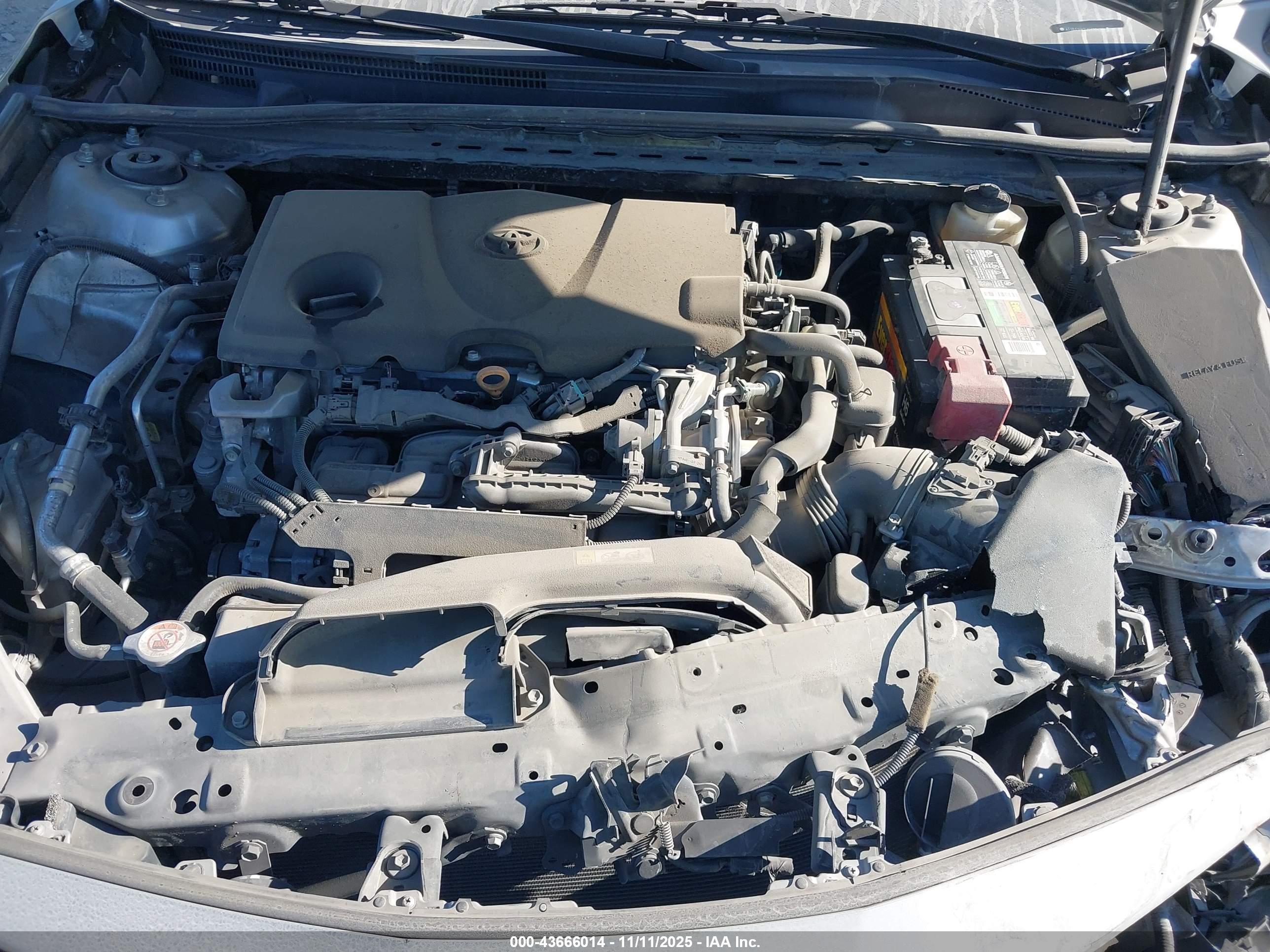 TOYOTA CAMRY image 10