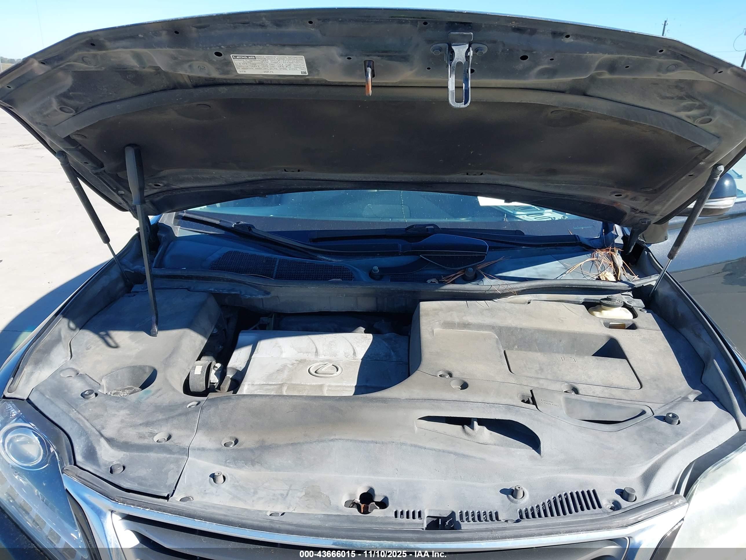 LEXUS RX image 10