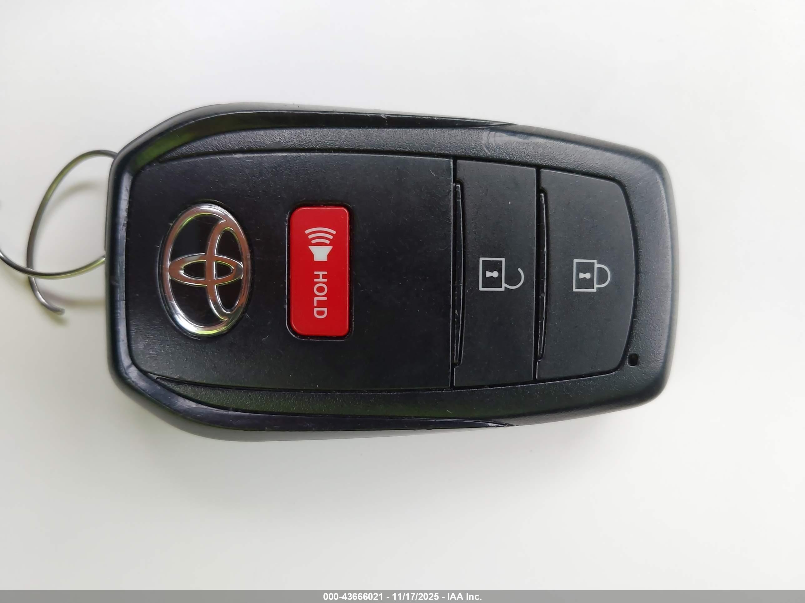 TOYOTA TACOMA image 11