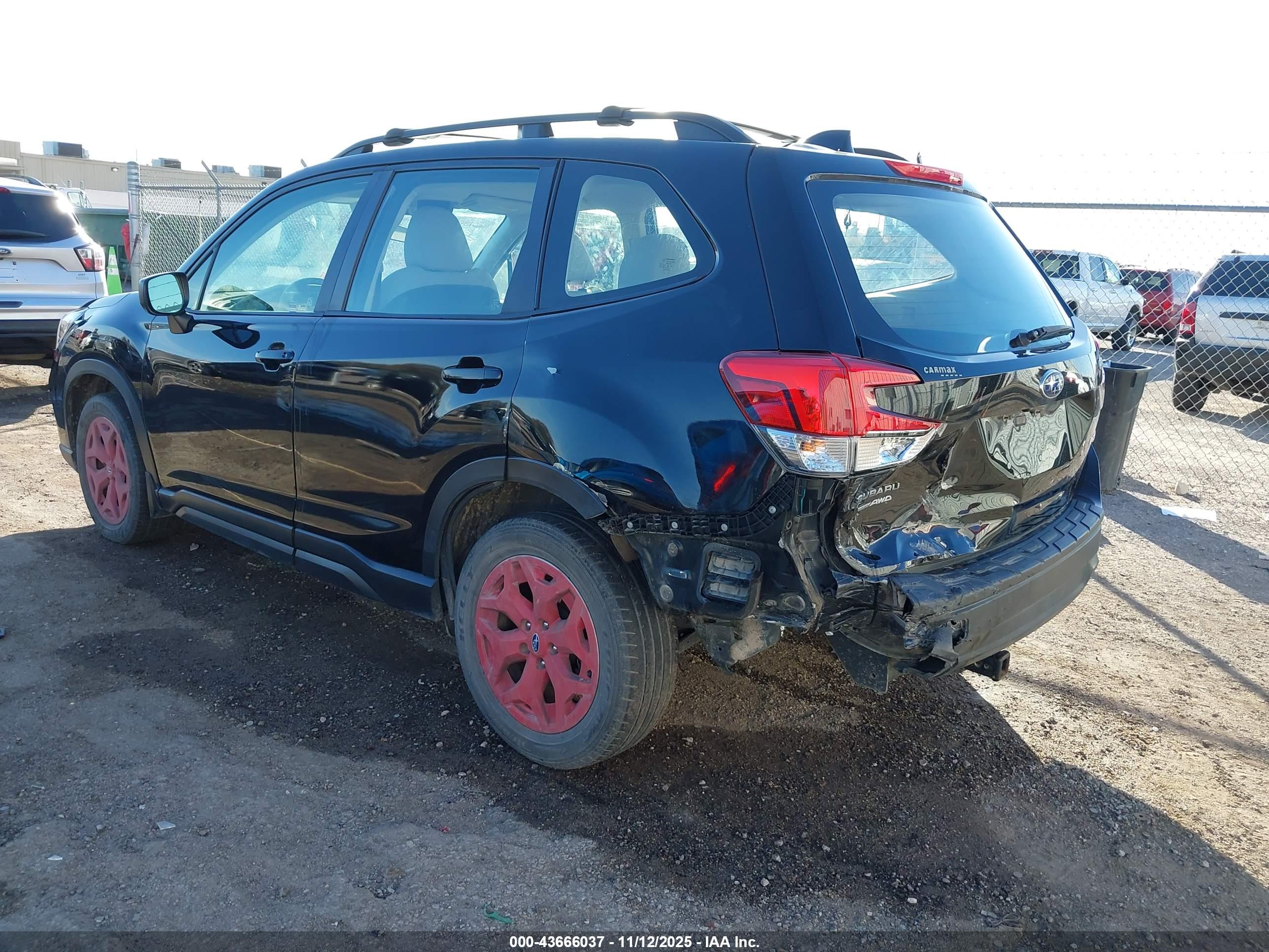 SUBARU FORESTER image 3