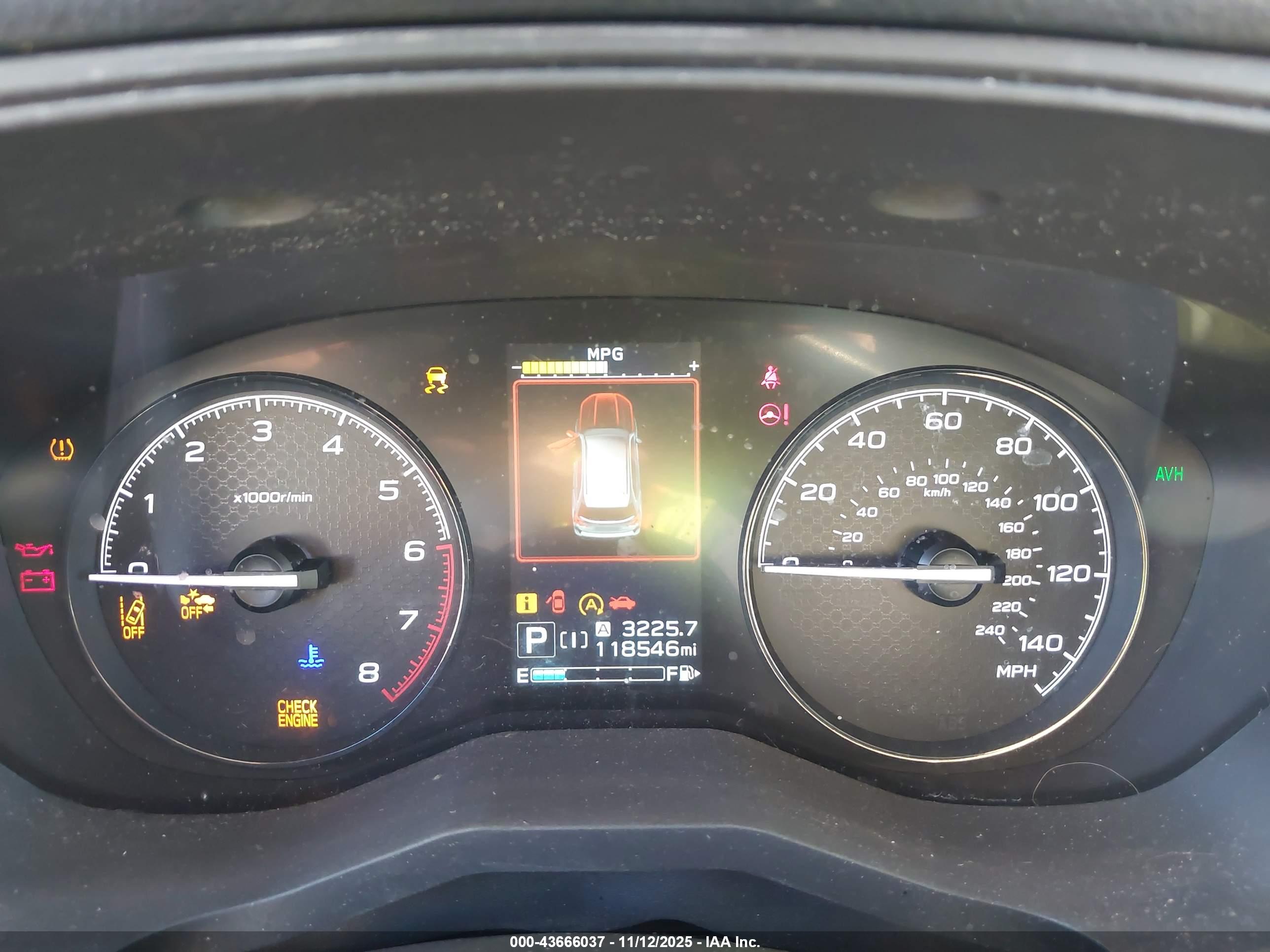 SUBARU FORESTER image 7
