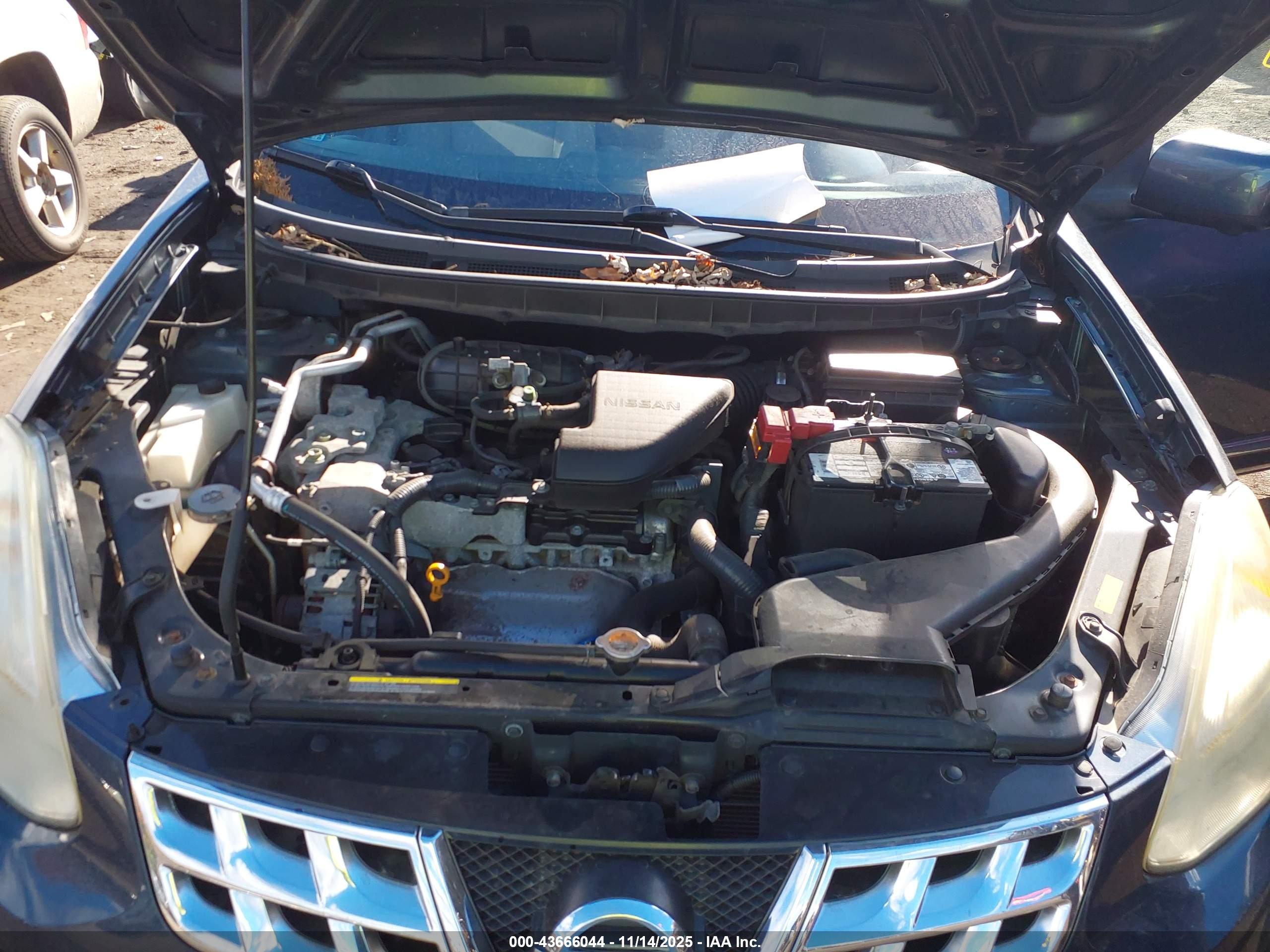 NISSAN ROGUE image 10