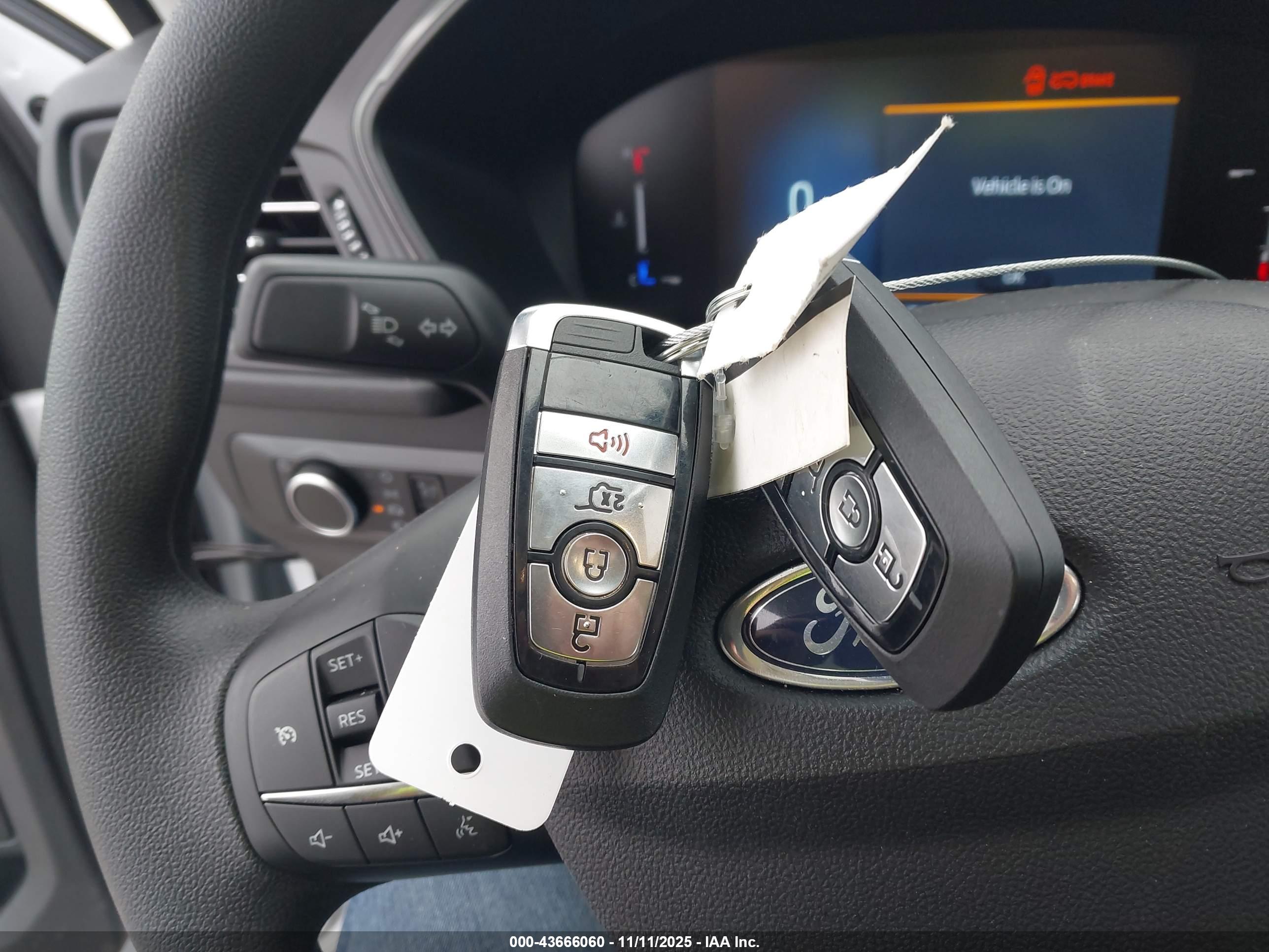FORD ESCAPE image 11