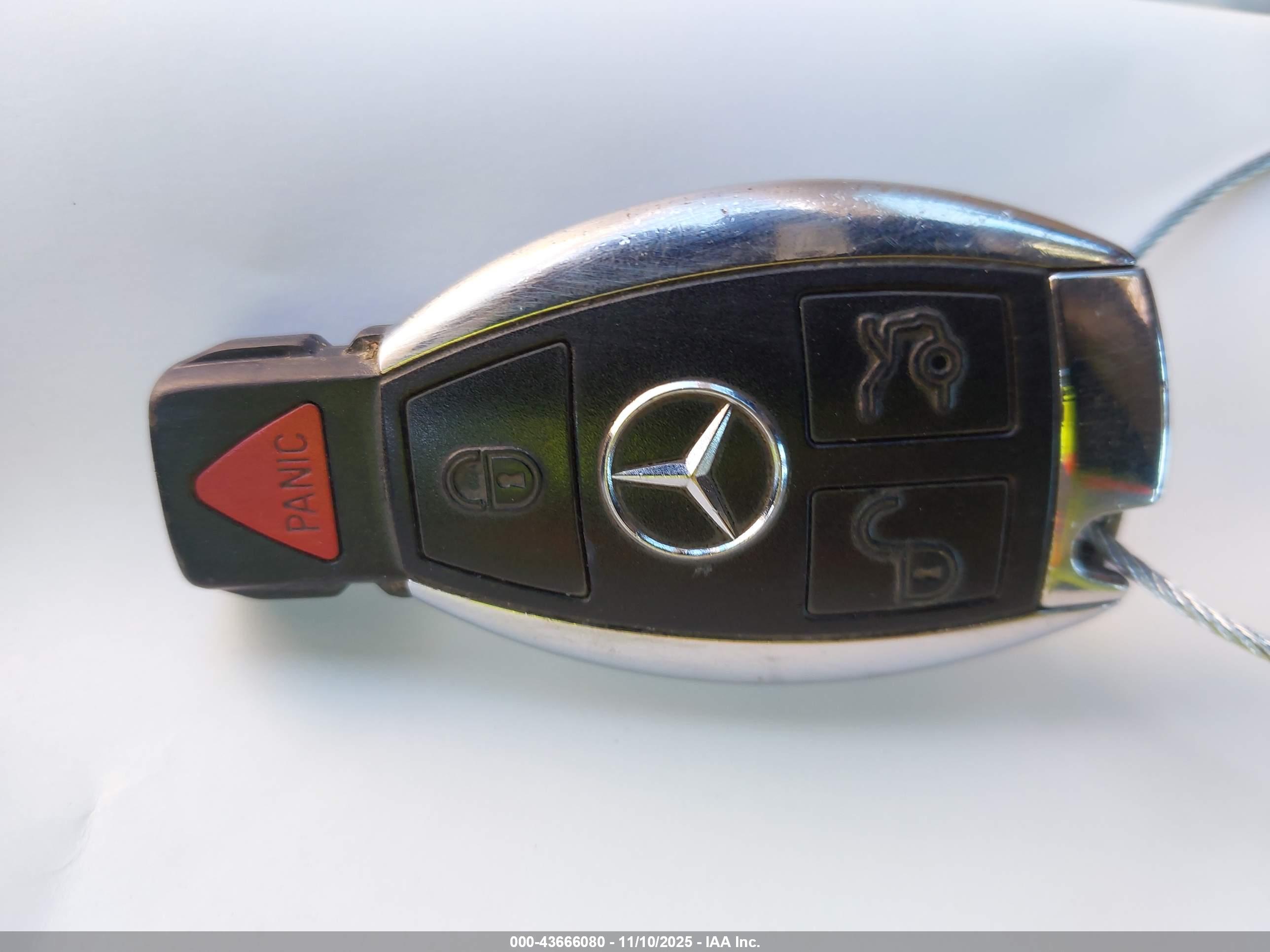 MERCEDES-BENZ C image 11