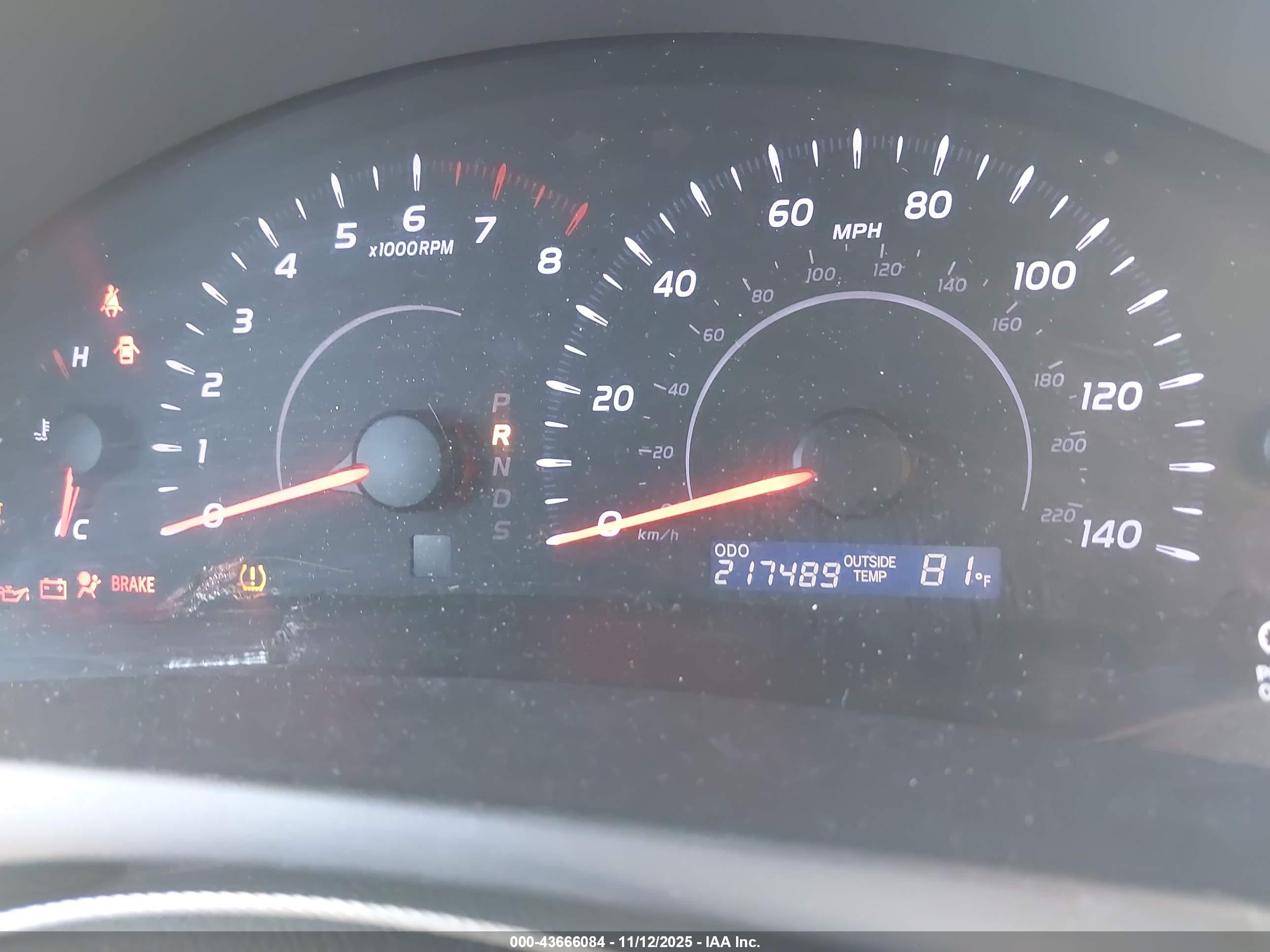 TOYOTA CAMRY image 7