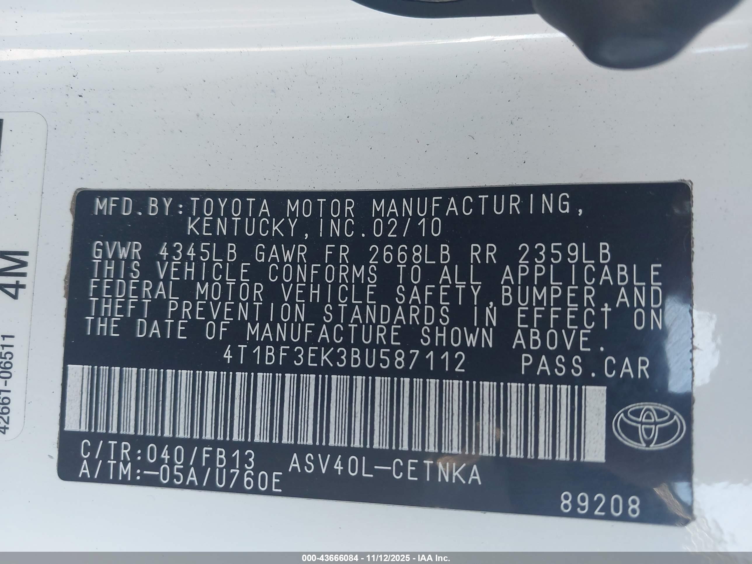 TOYOTA CAMRY image 9