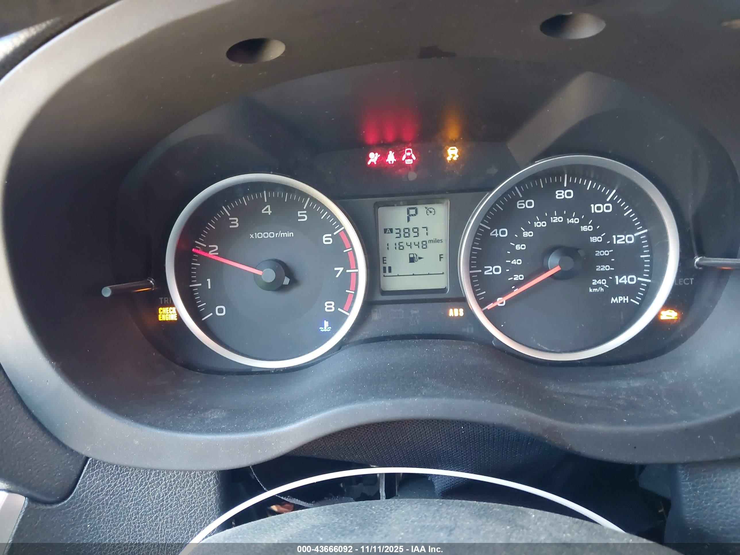 SUBARU FORESTER image 7