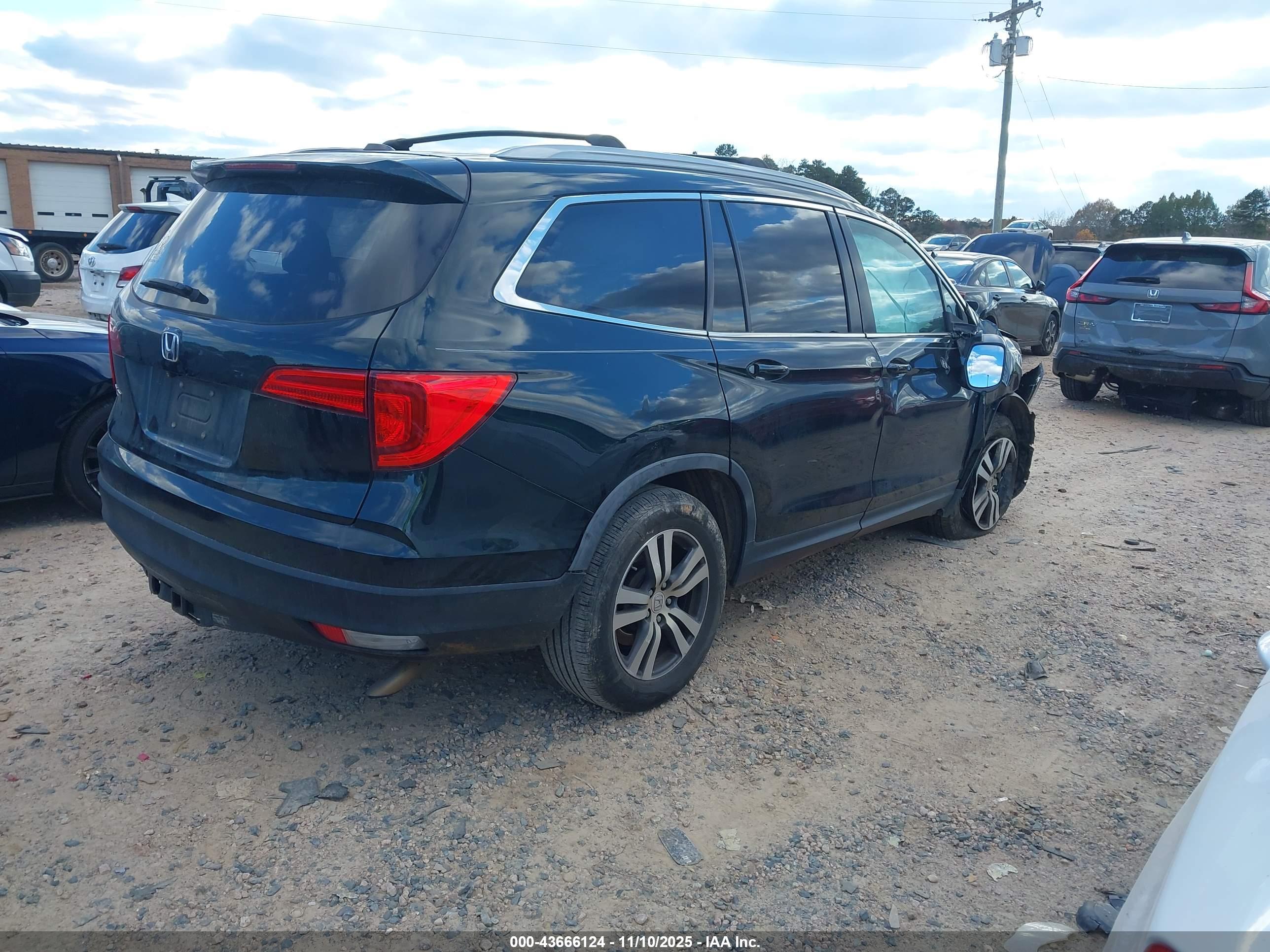HONDA PILOT image 4