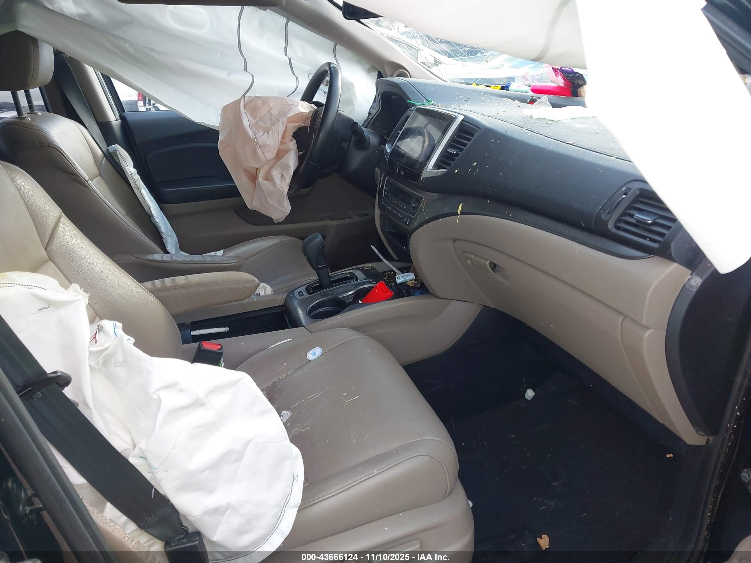 HONDA PILOT image 5