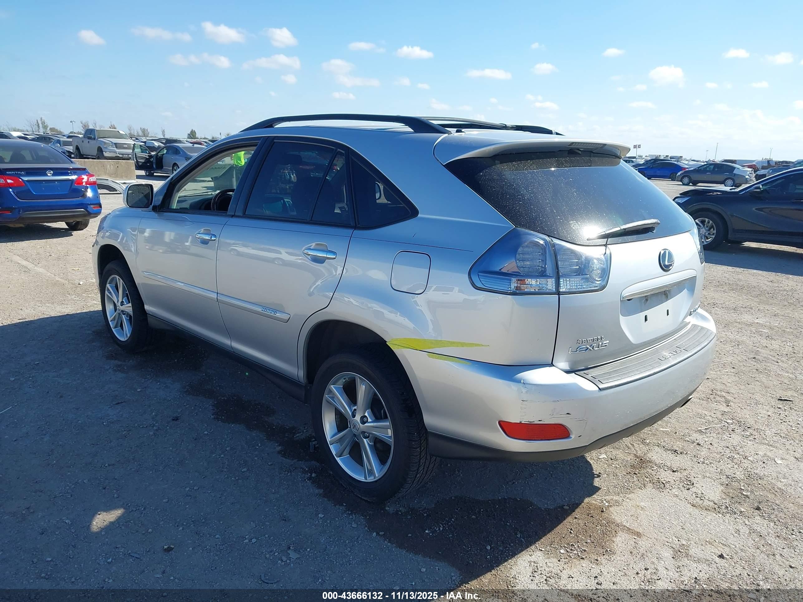 LEXUS RX image 3