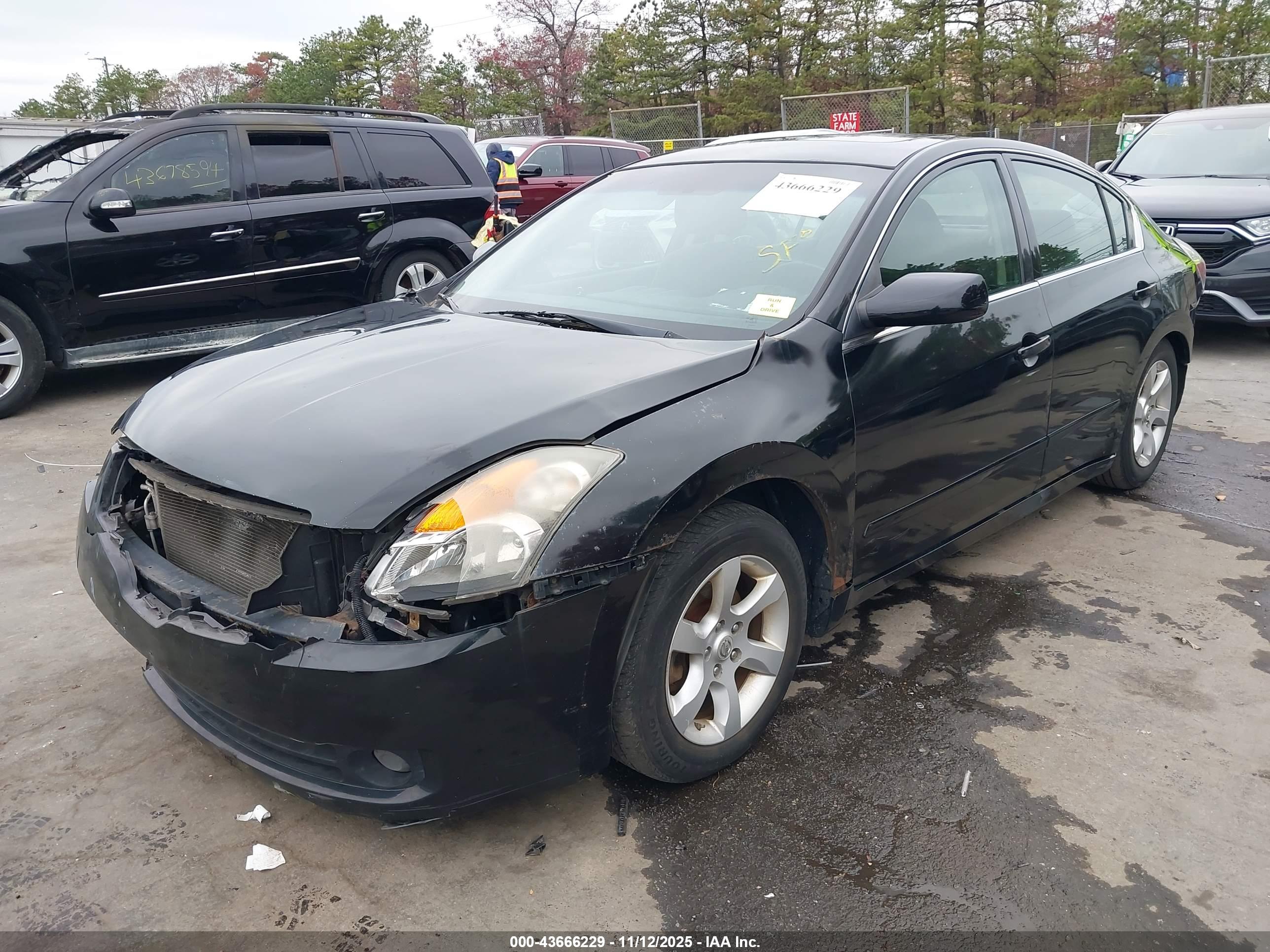 NISSAN ALTIMA image 2