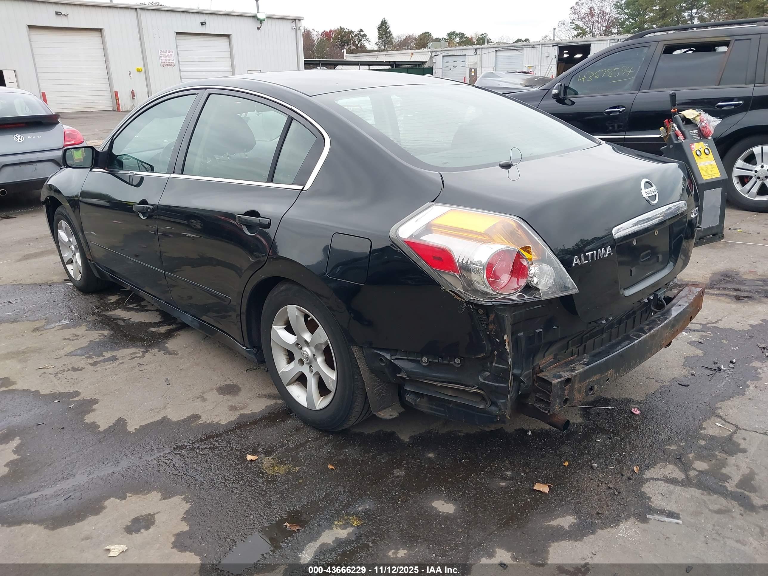 NISSAN ALTIMA image 3