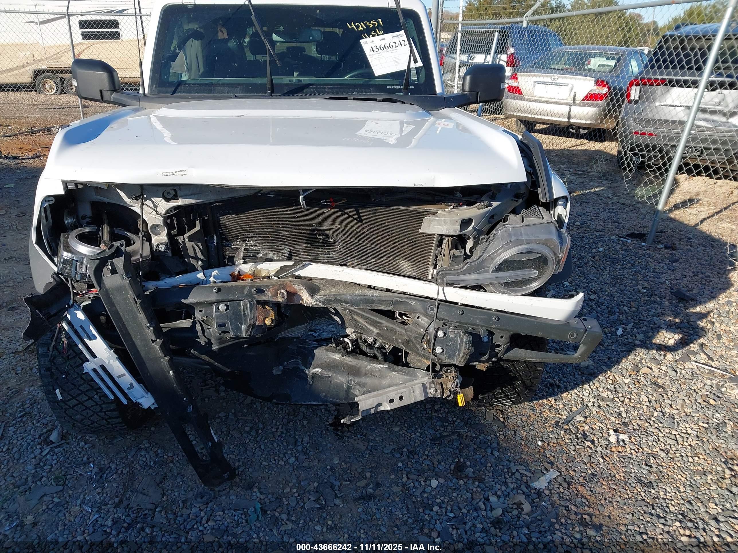 FORD BRONCO image 6