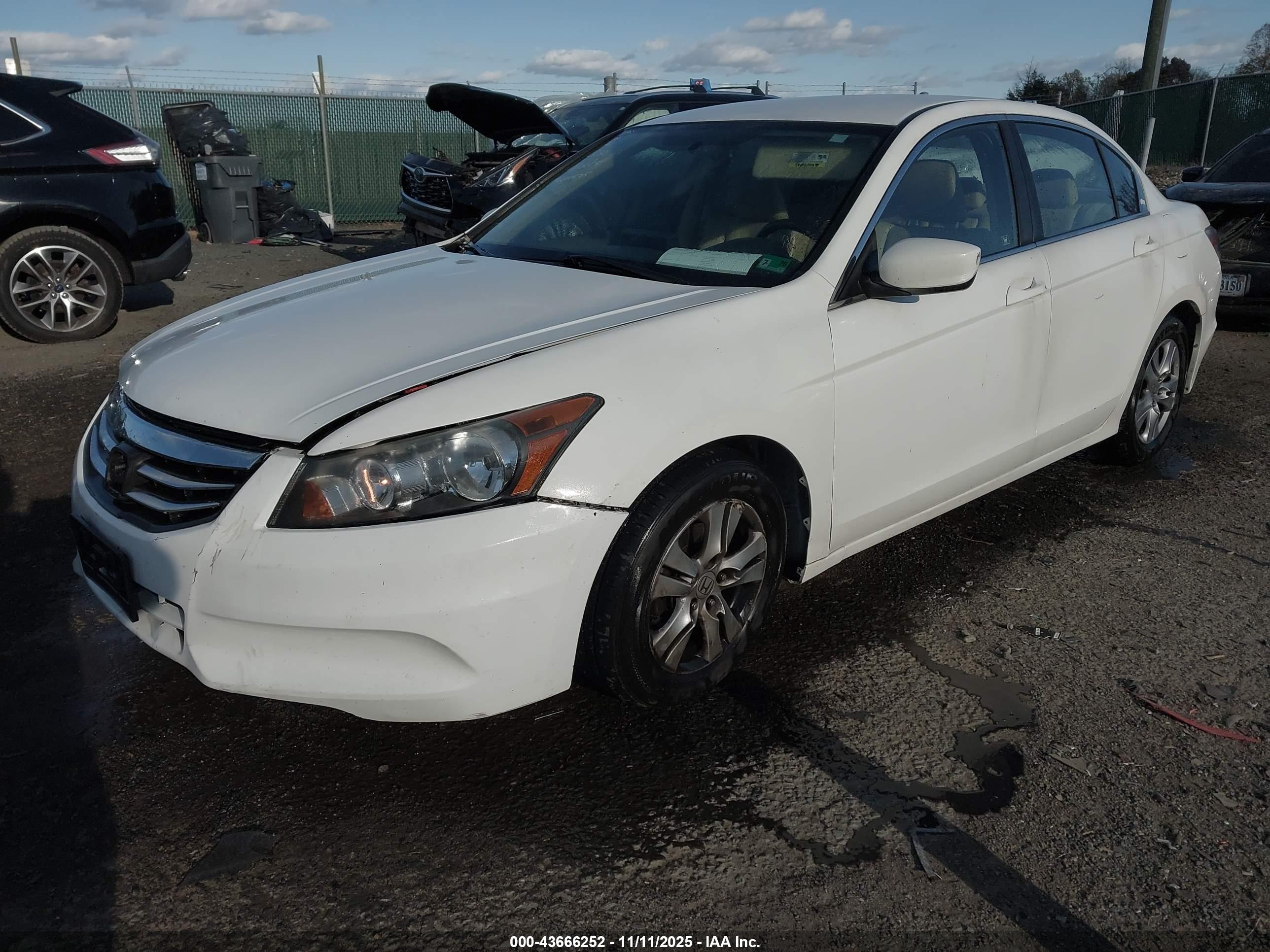 HONDA ACCORD image 2